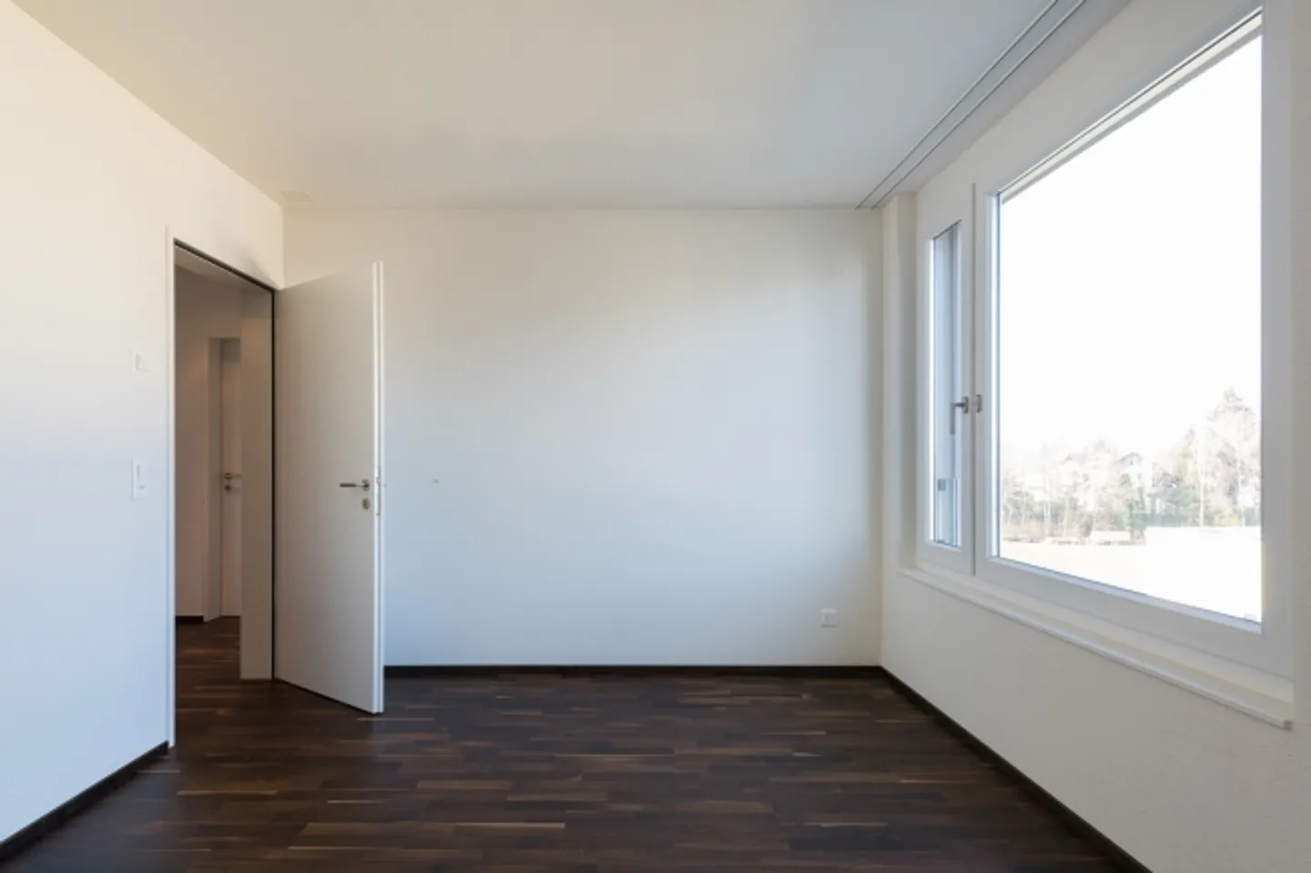 Spacious Living in a Central Location *Rent without Deposit* - Photo 7 of 8