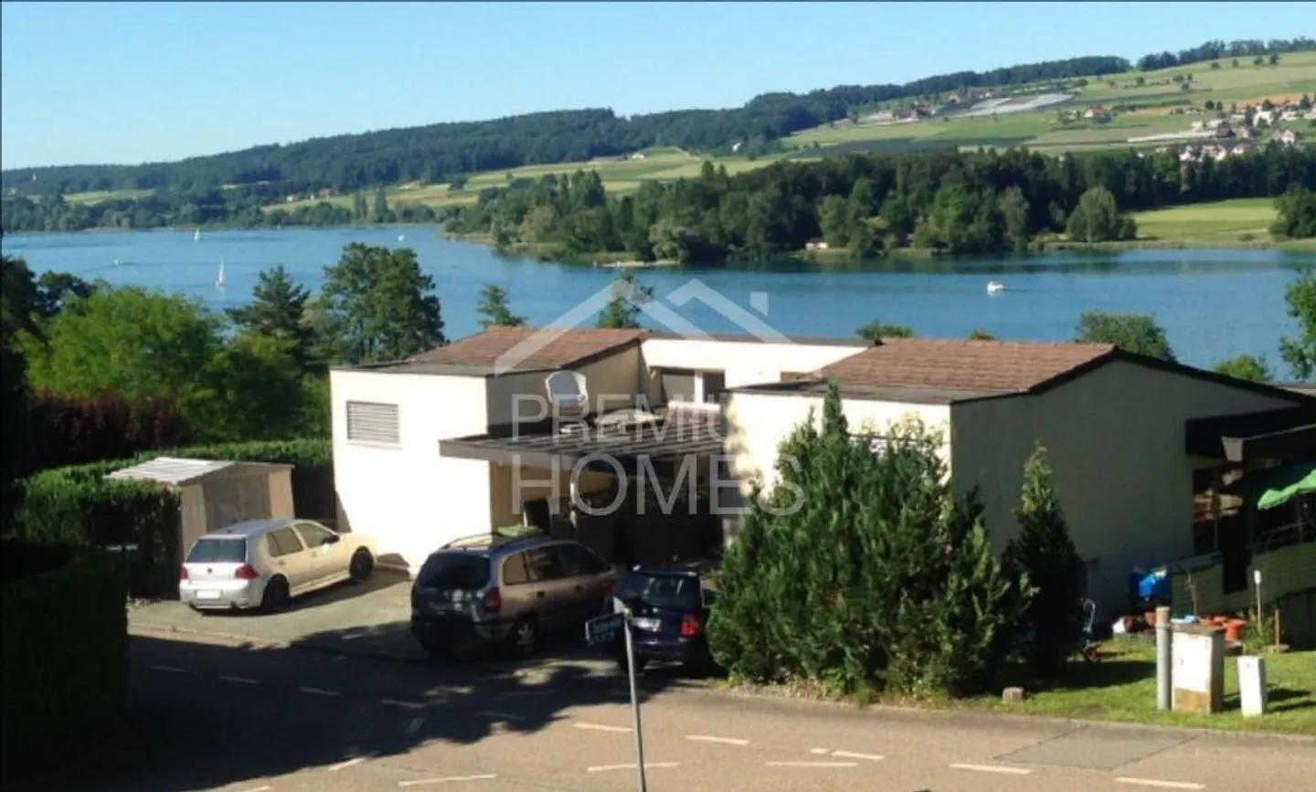 Building Paradise with Lake View - Photo 4 of 5