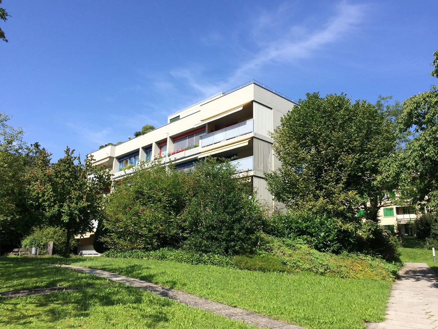 Bright large quiet apartment in the beautiful Breite district - Photo 1 of 26