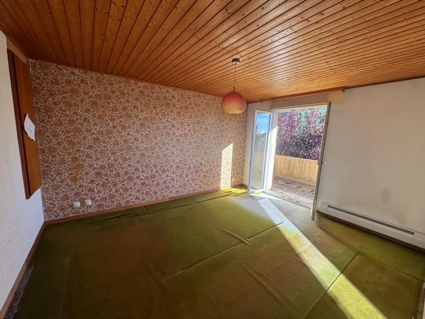 Einfamilienhaus mit 4,5 Zimmern + Büro mit großem Potenzial - Foto 4 von 5