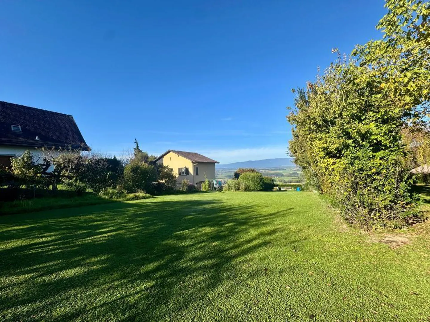 Einfamilienhaus mit 4,5 Zimmern + Büro mit großem Potenzial - Foto 5 von 5
