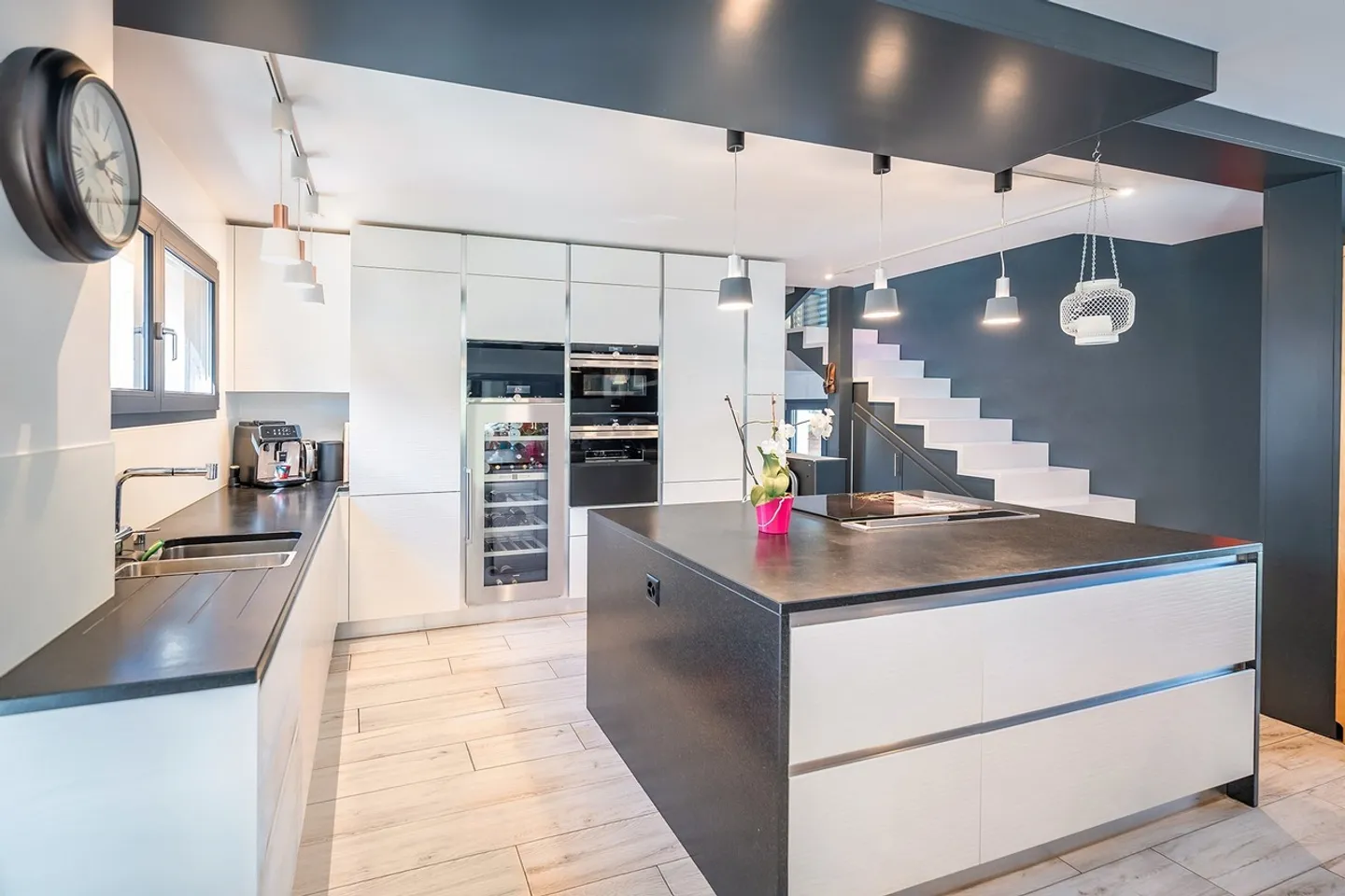 1264 Saint-Cergue - Eco-Luxus-Villa zu verkaufen - Foto 3 von 9