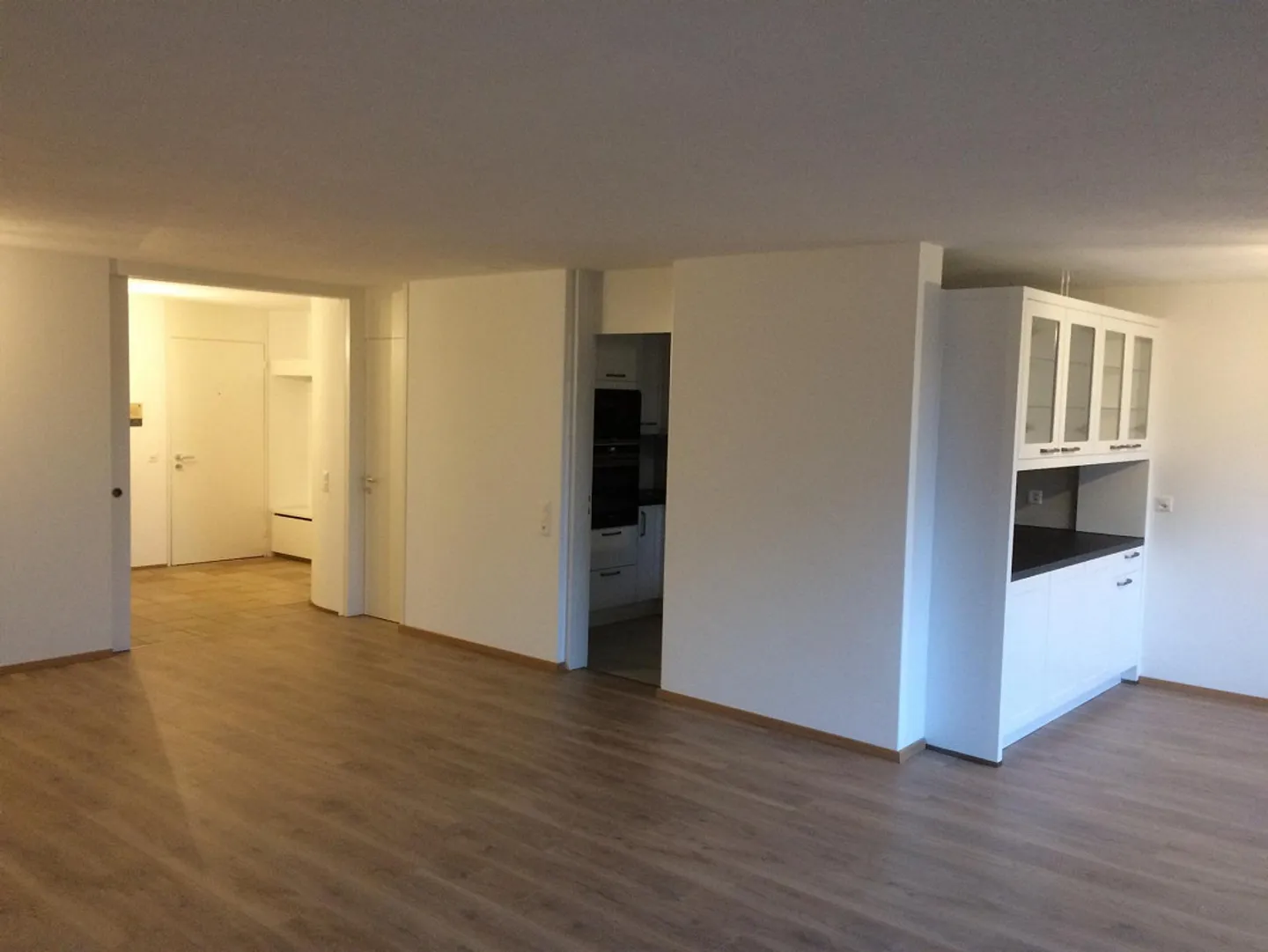 Bright large quiet apartment in the beautiful Breite district - Photo 9 of 26