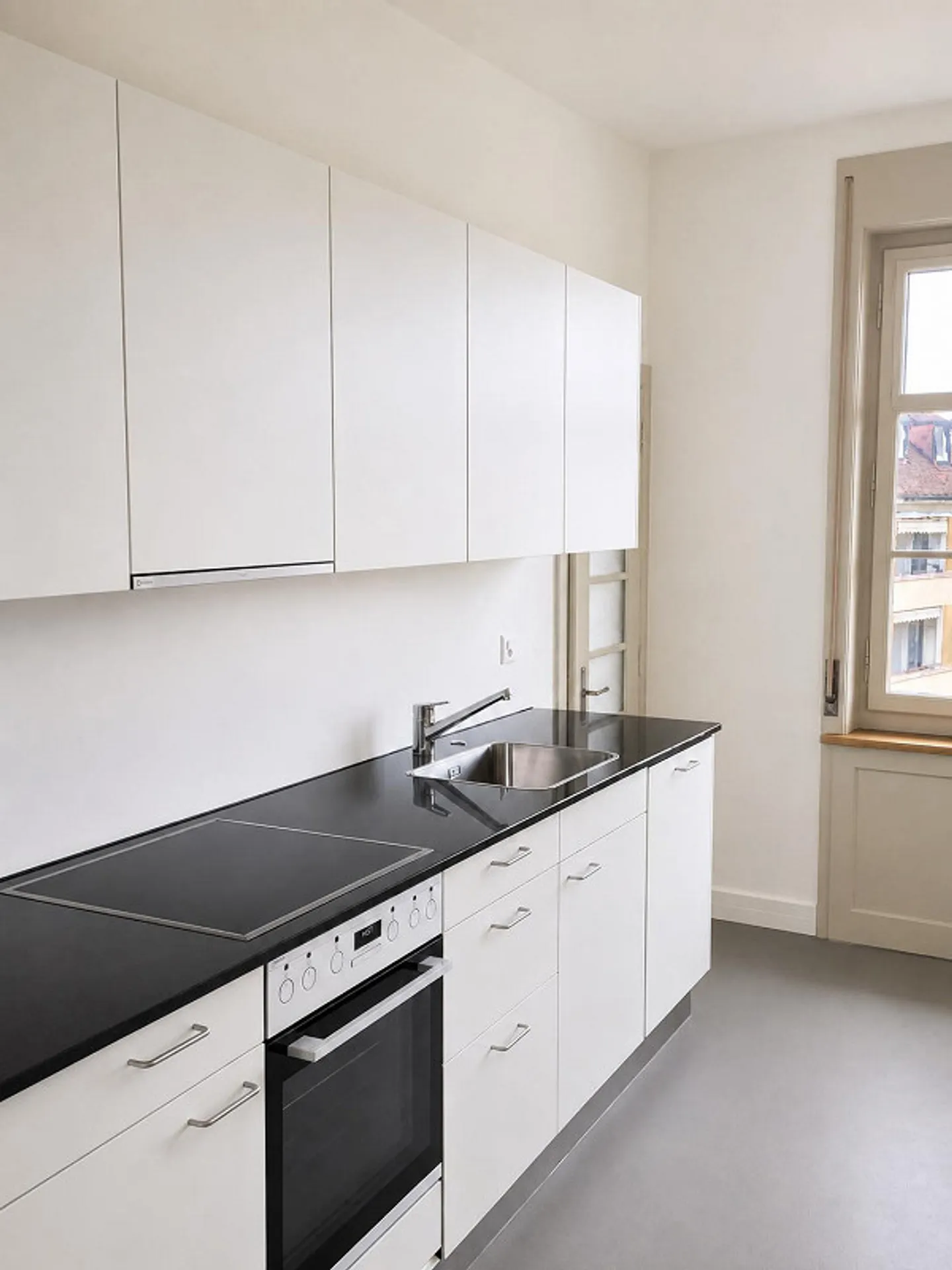 Stilvolle Wohnung mit Balkon - Foto 2 von 17