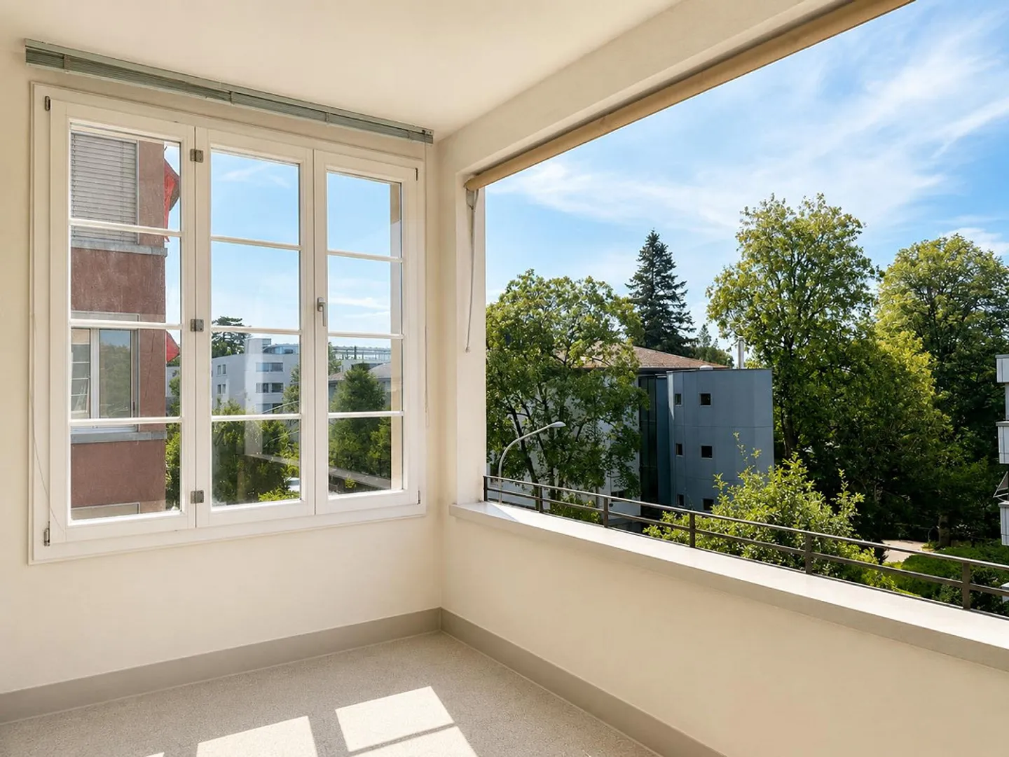 Stilvolle Wohnung mit Balkon - Foto 3 von 17