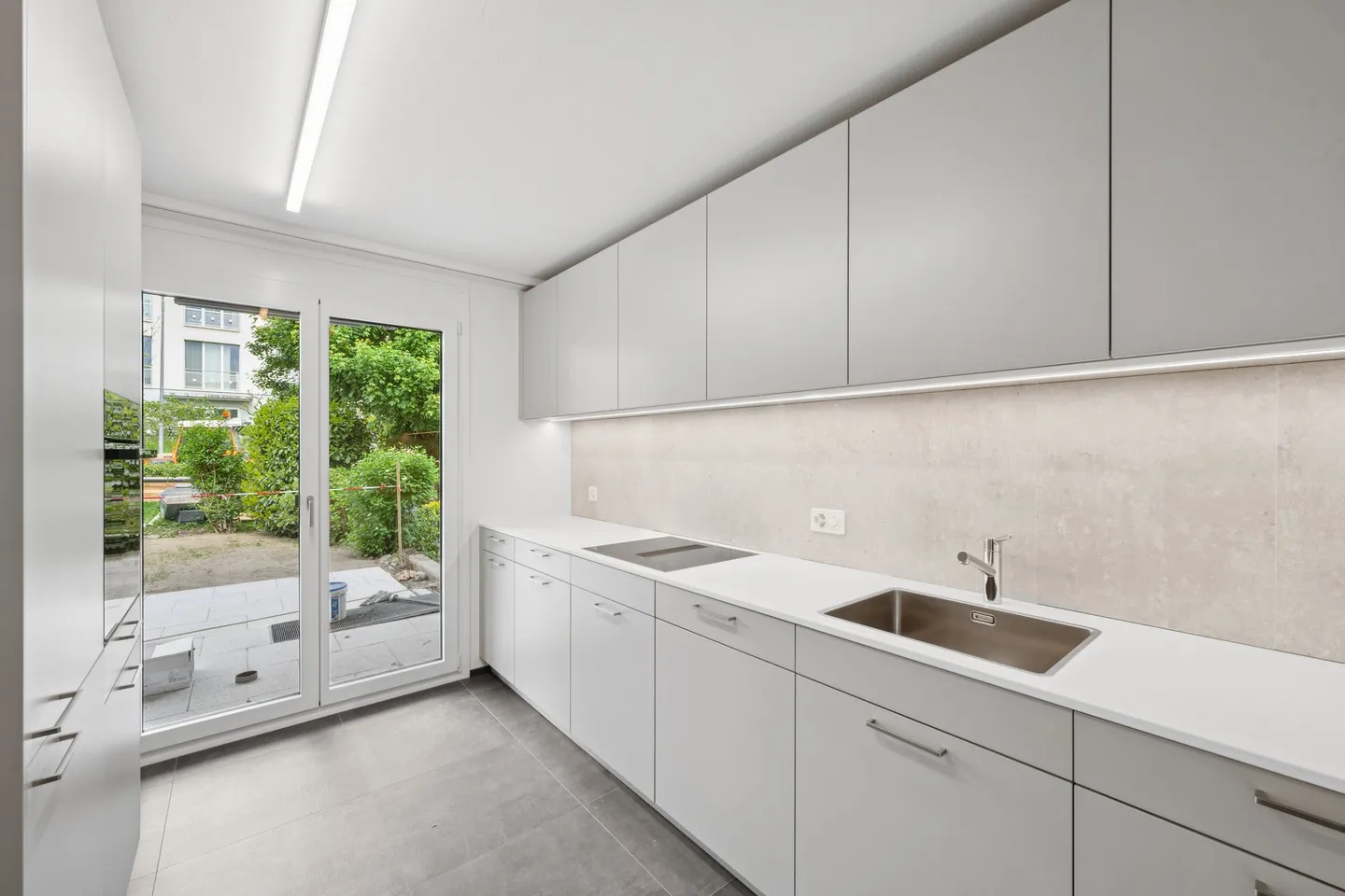 Première occupation après rénovation - Appartement en duplex avec espace jardin - Photo 6 sur 12