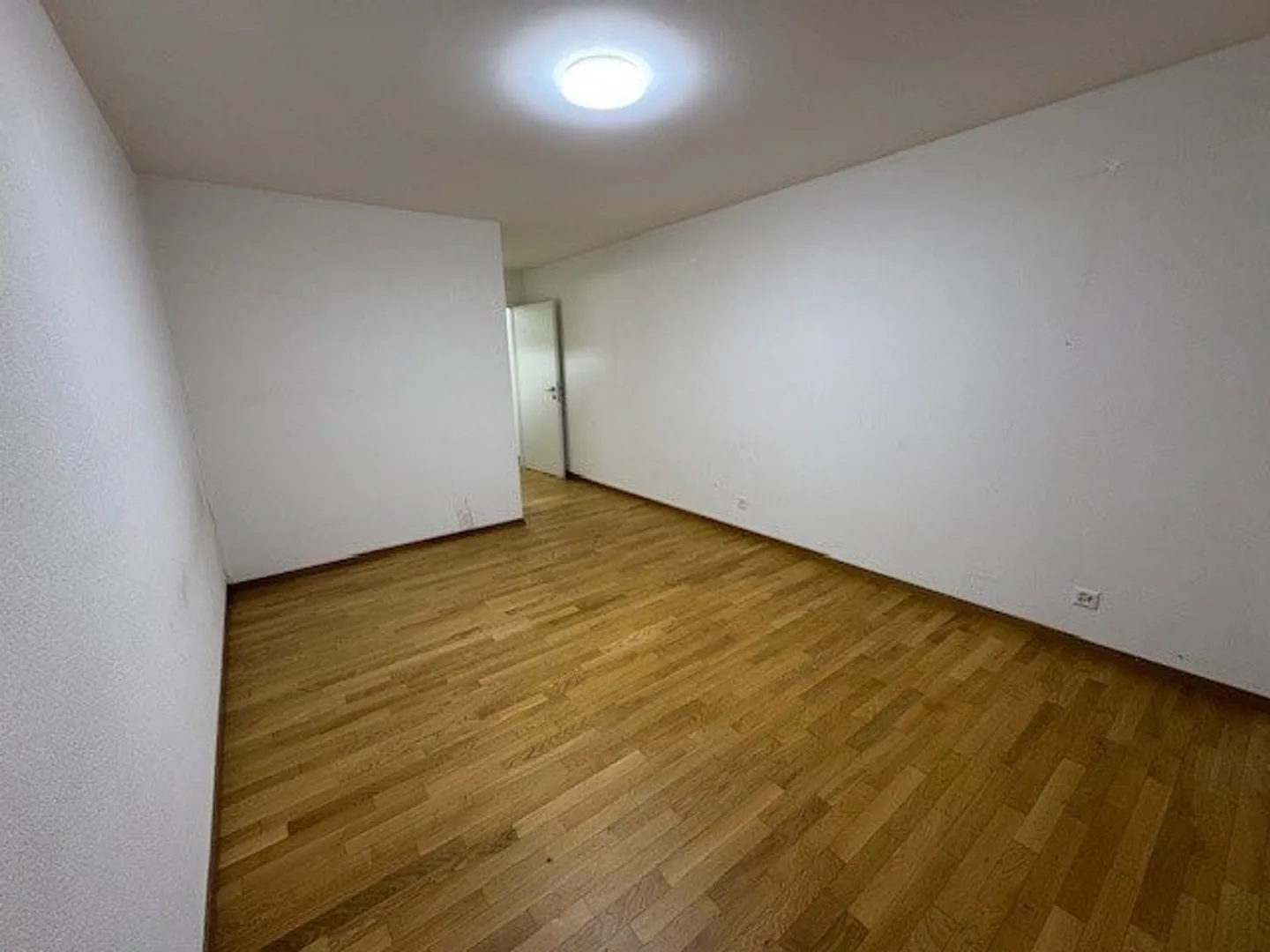 4.5-room apartment on the ground floor - Photo 9 of 10