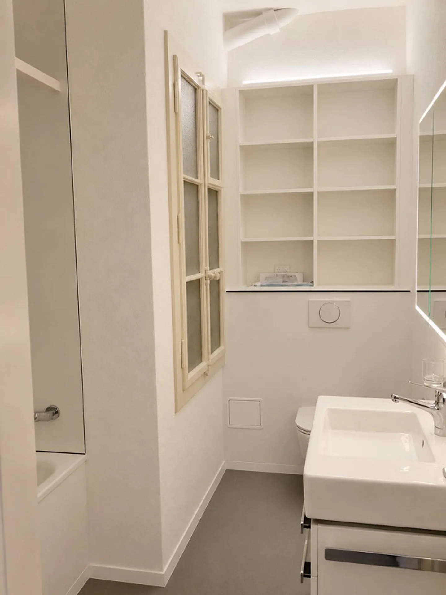 Stilvolle Wohnung mit Balkon - Foto 10 von 17