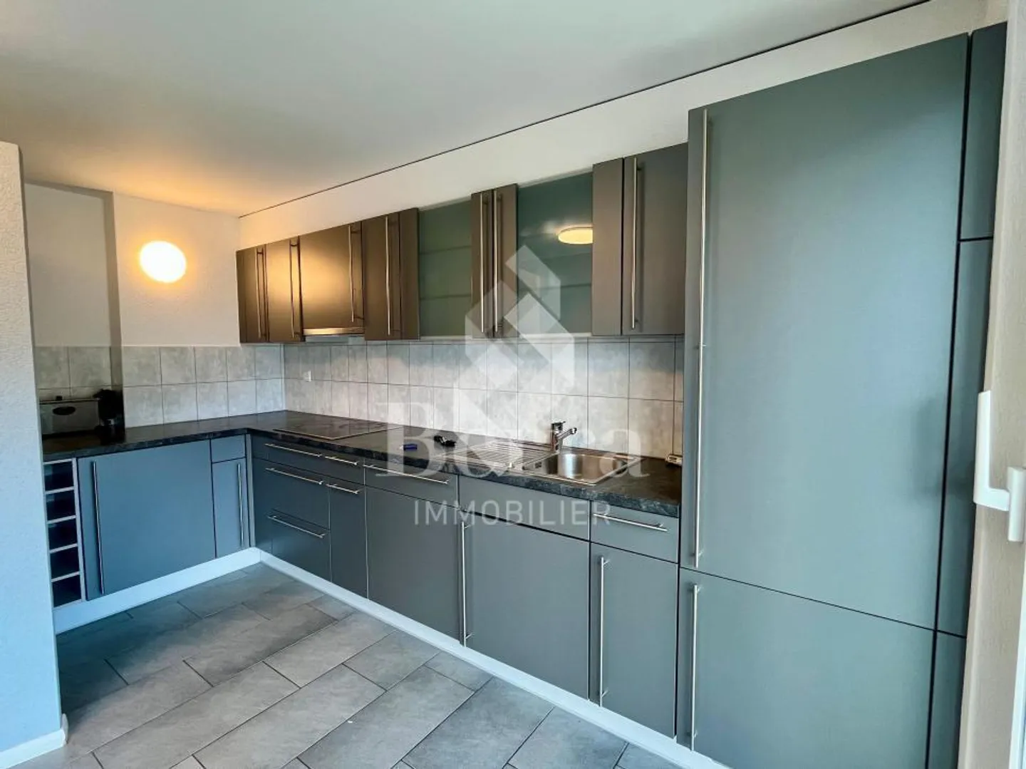 Superb 5.5-room duplex for rent in the center of Chamoson! - Photo 5 of 13