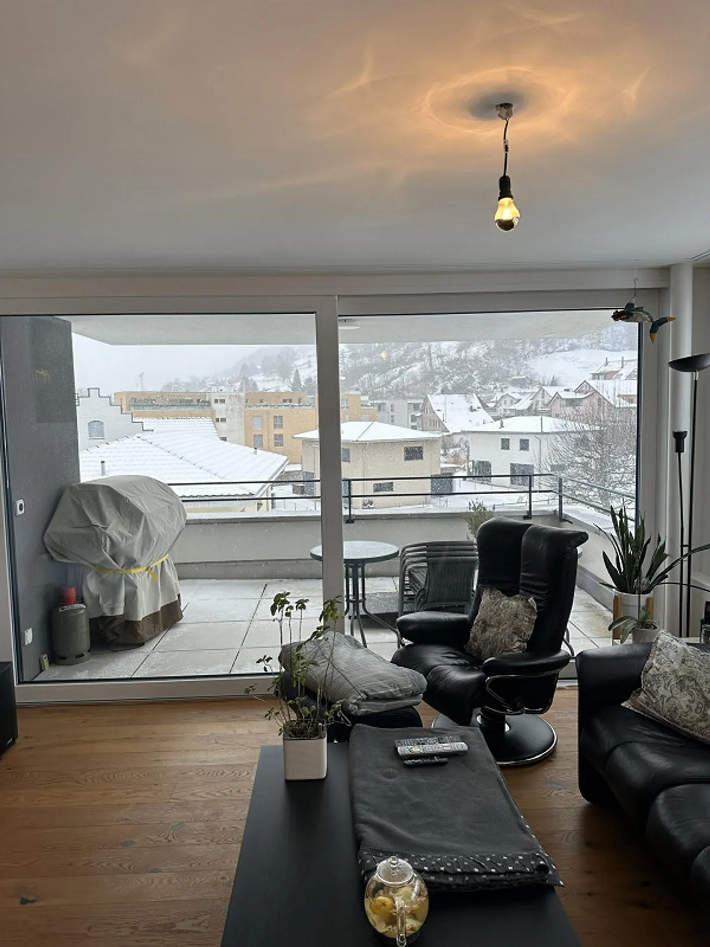 Appartamento di 3,5 stanze in affitto - Foto 1 di 9