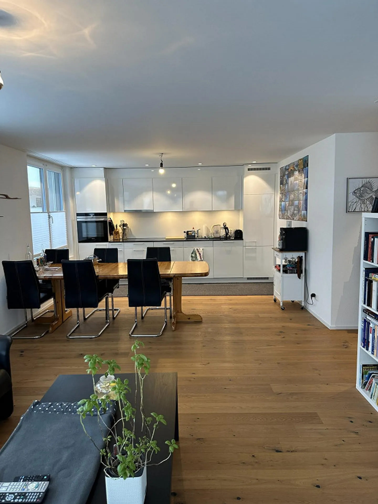 Appartamento di 3,5 stanze in affitto - Foto 3 di 9