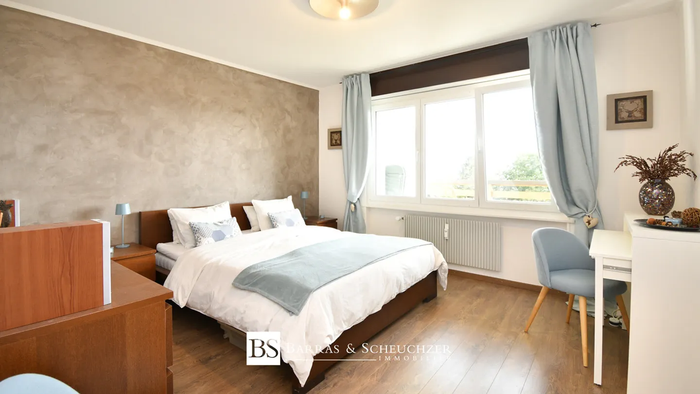Charming Apartment with View - Photo 6 of 9