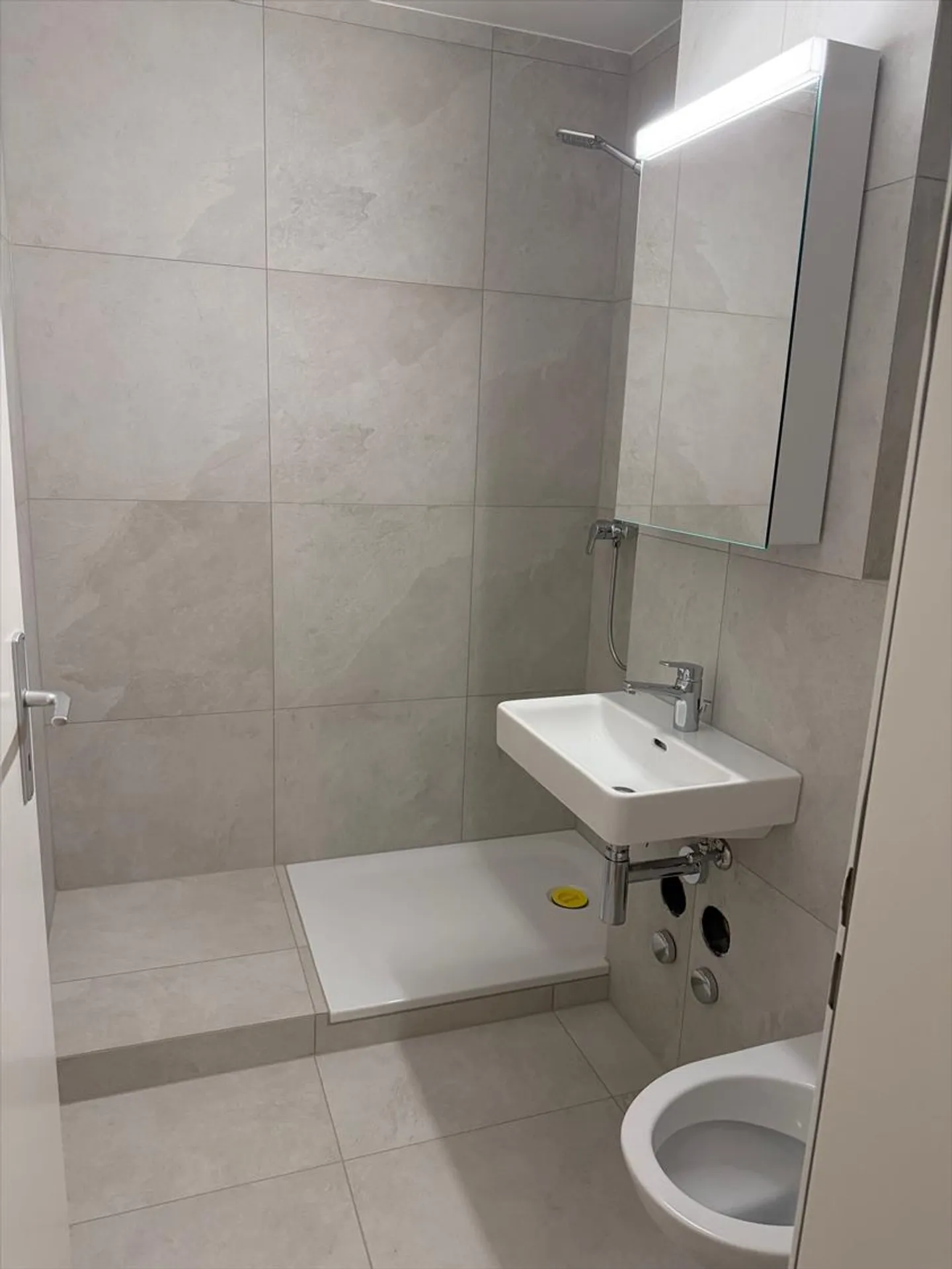 1-room apartment - Photo 1 of 3