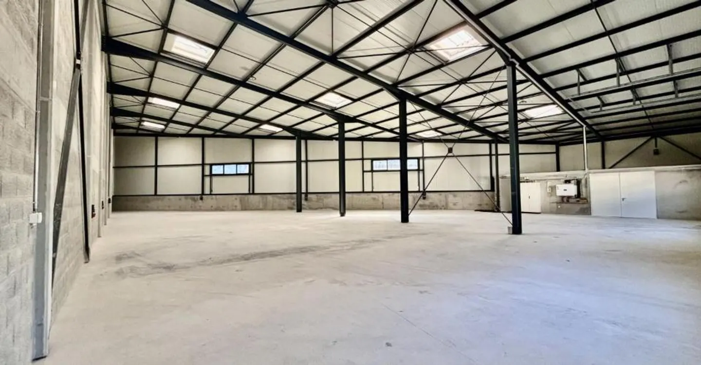 Espace industriel à Moudon - Photo 1 sur 7