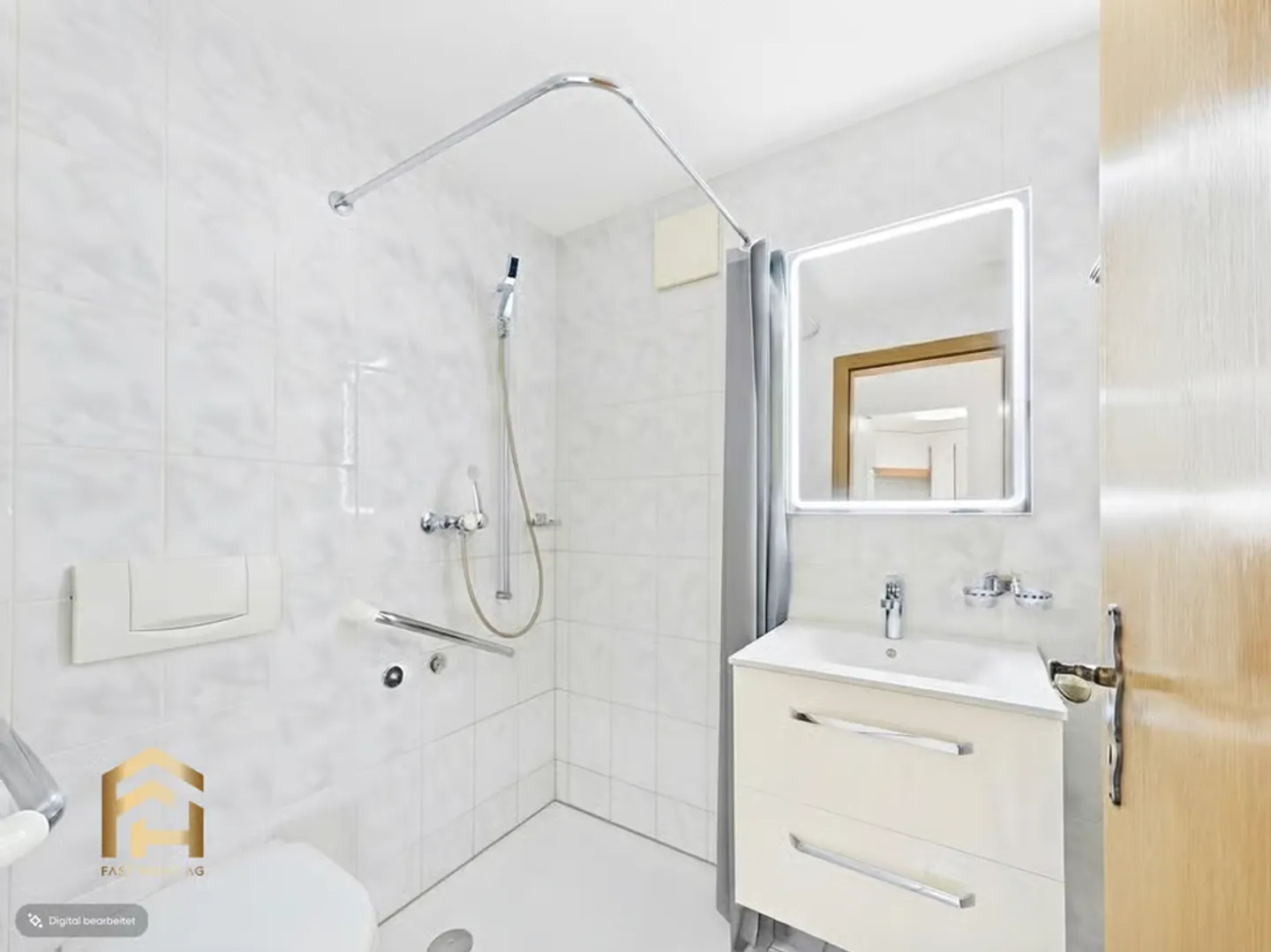 Helle 4.5-Zimmer-Wohnung mit Balkonen - Foto 10 von 13