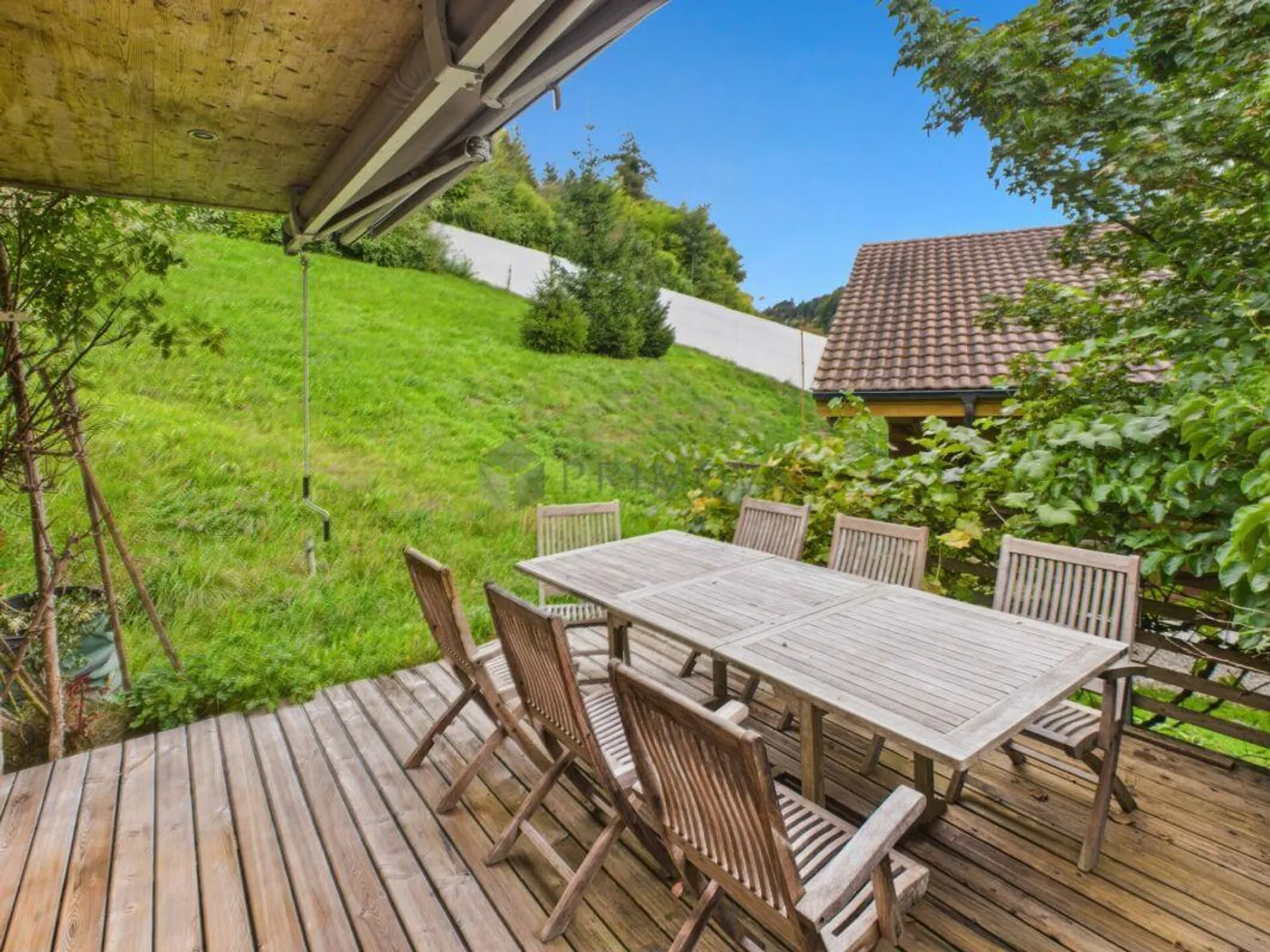 Exklusives Holzhaus in Oberwangen - Foto 2 von 10