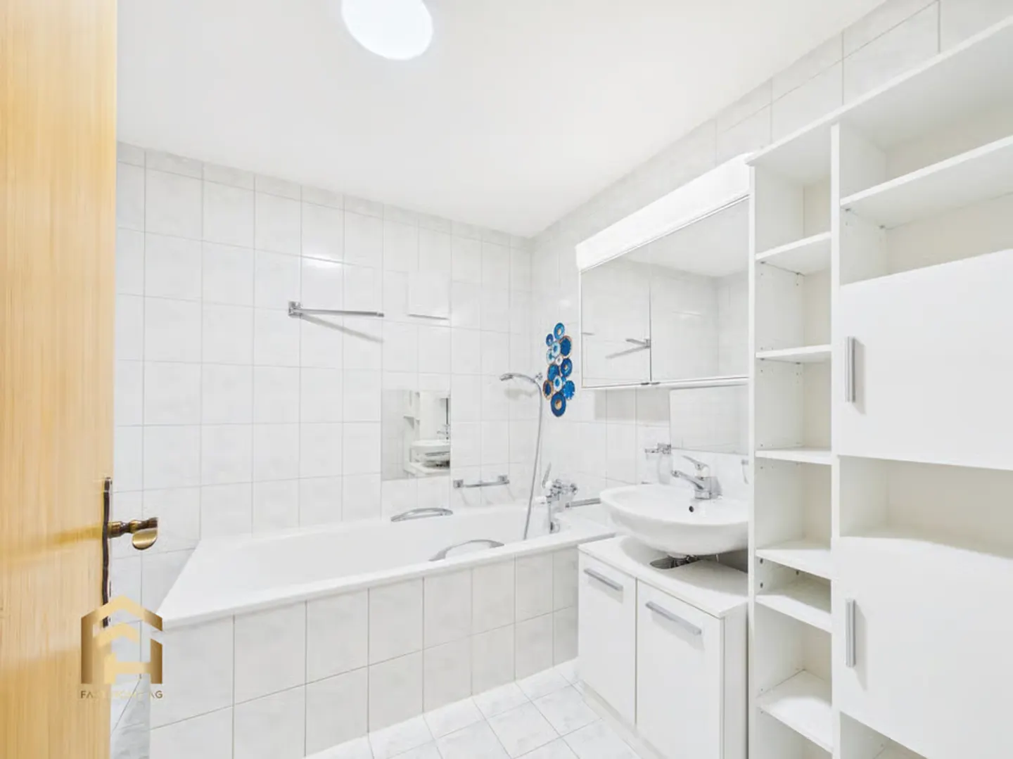 Helle 4.5-Zimmer-Wohnung mit Balkonen - Foto 11 von 13