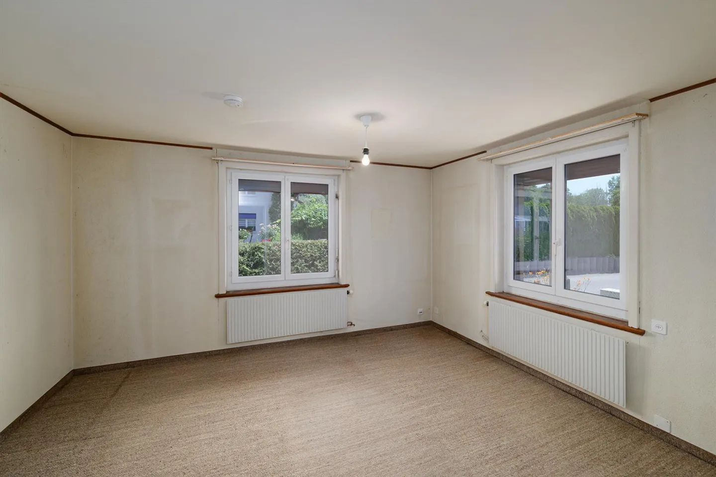 Une maison dans un emplacement attrayant : maison individuelle de 5 pièces à Studen - Photo 12 sur 14