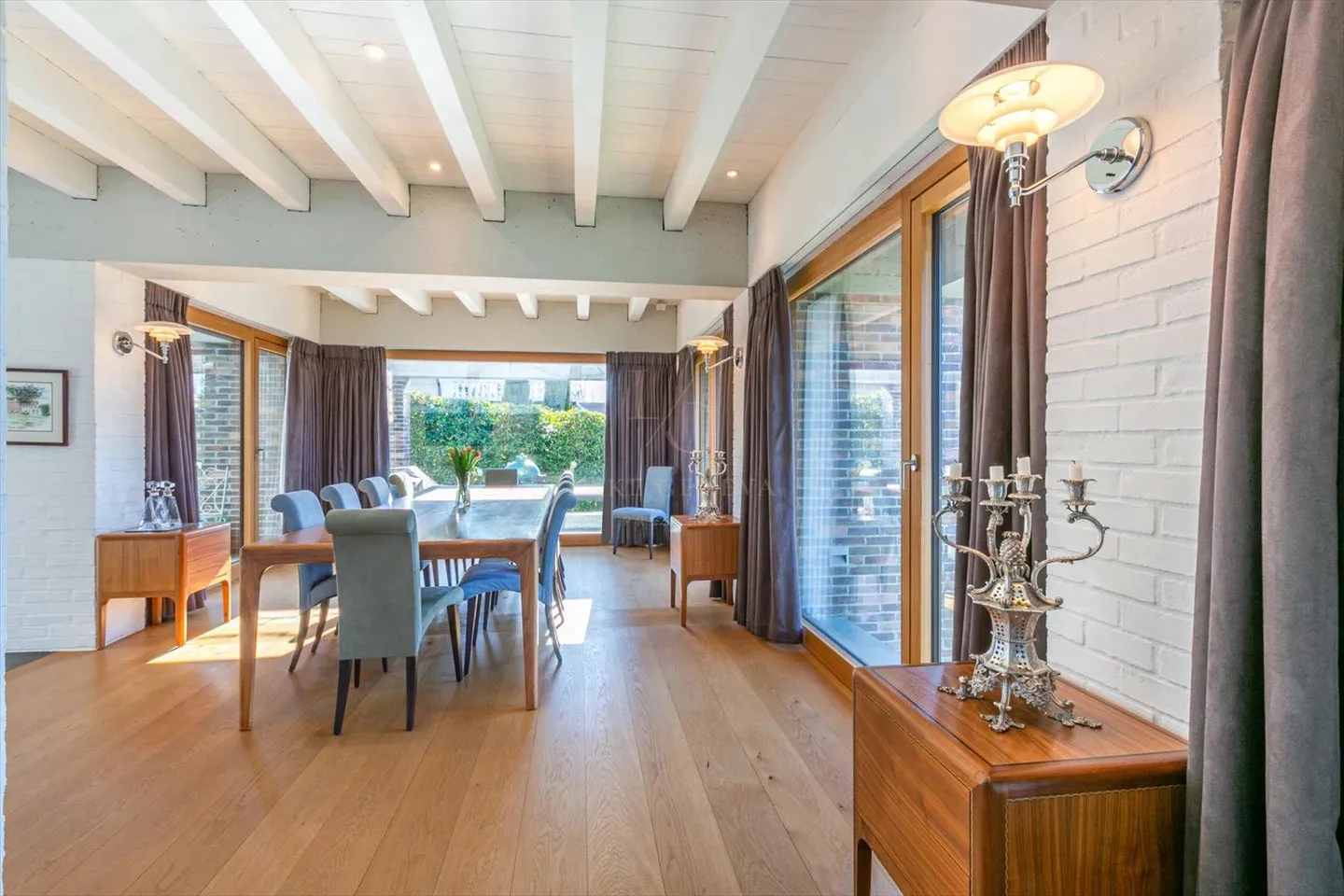 Exklusiv! Architekten-Villa mit Seeblick - Foto 4 von 13