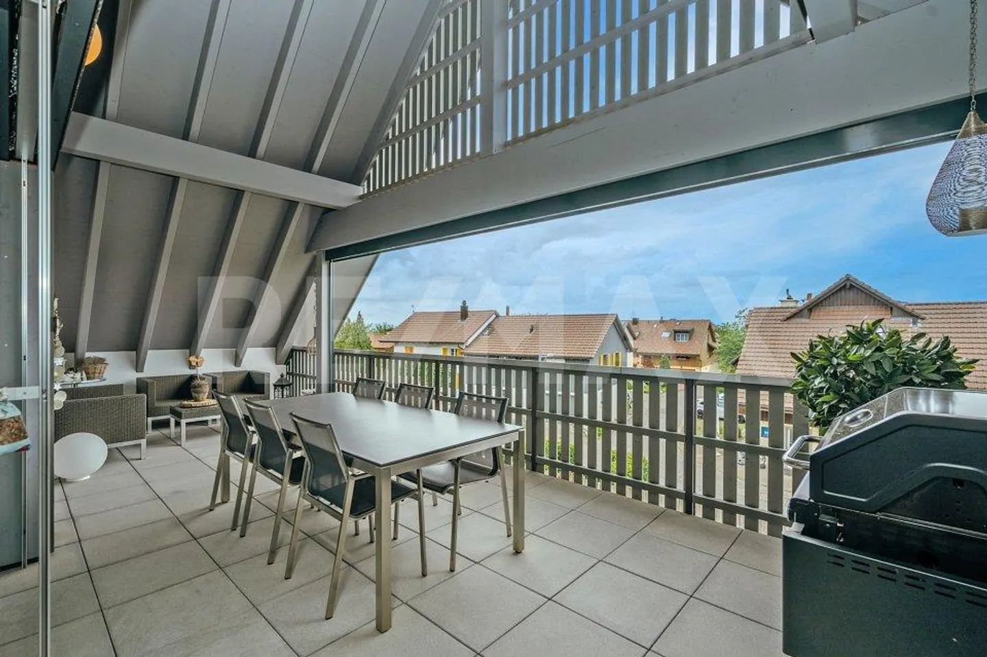 Newly renovated penthouse apartment near Zurich - Photo 7 of 11