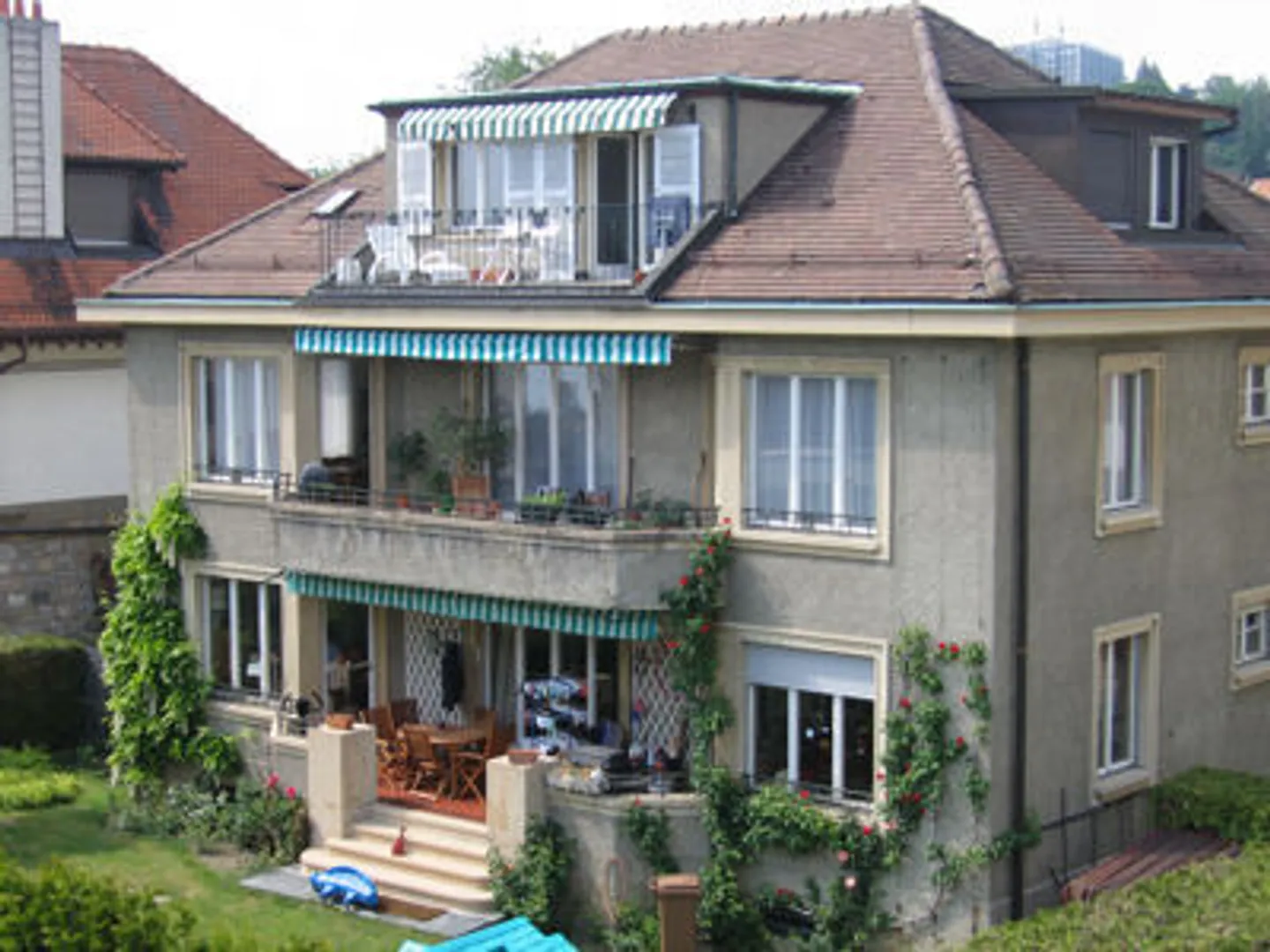 Appartamento di 5 locali al 1° piano con balcone e vista lago. - Foto 8 di 8