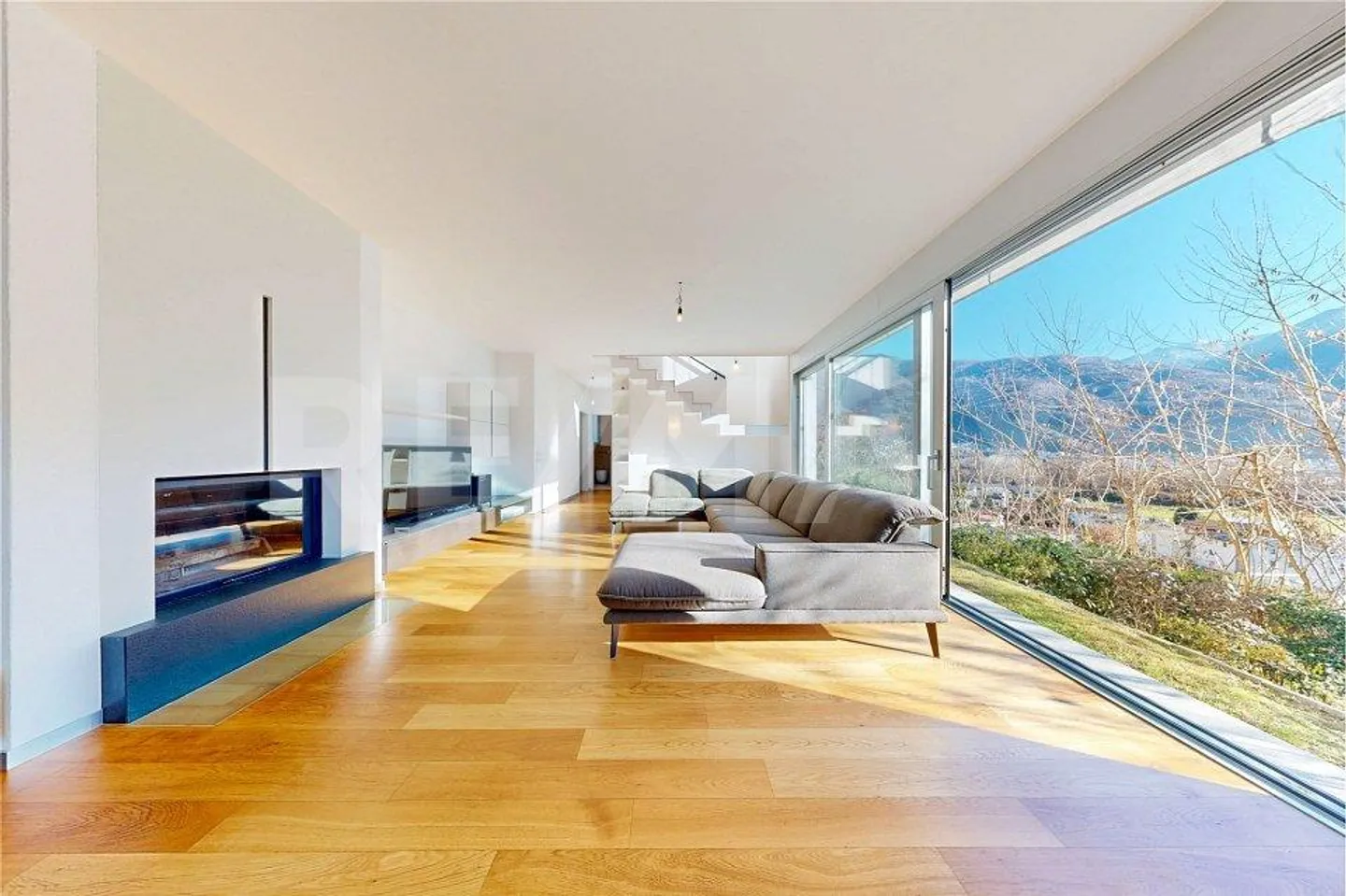 Villa with garden and privacy - Photo 6 of 13