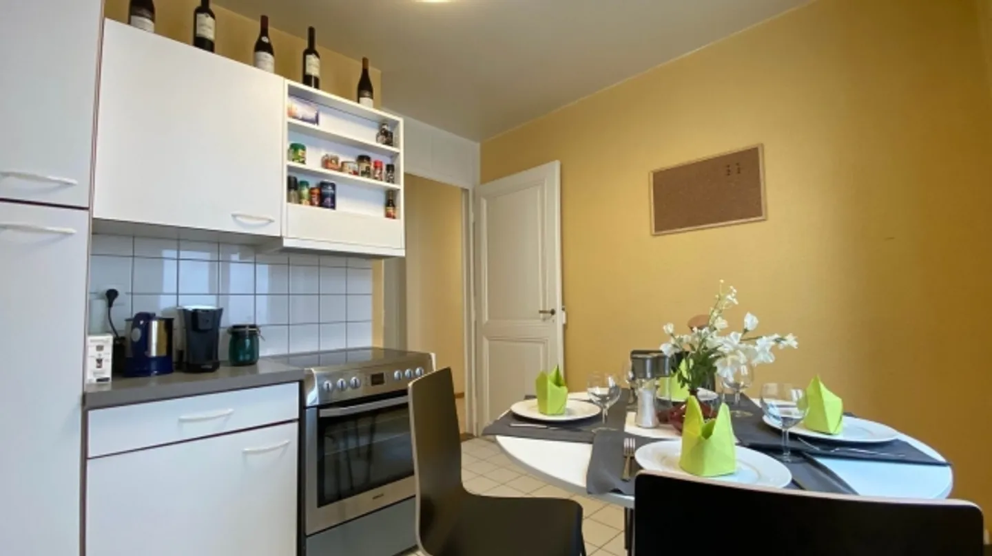Apartment for rent - Photo 9 of 13