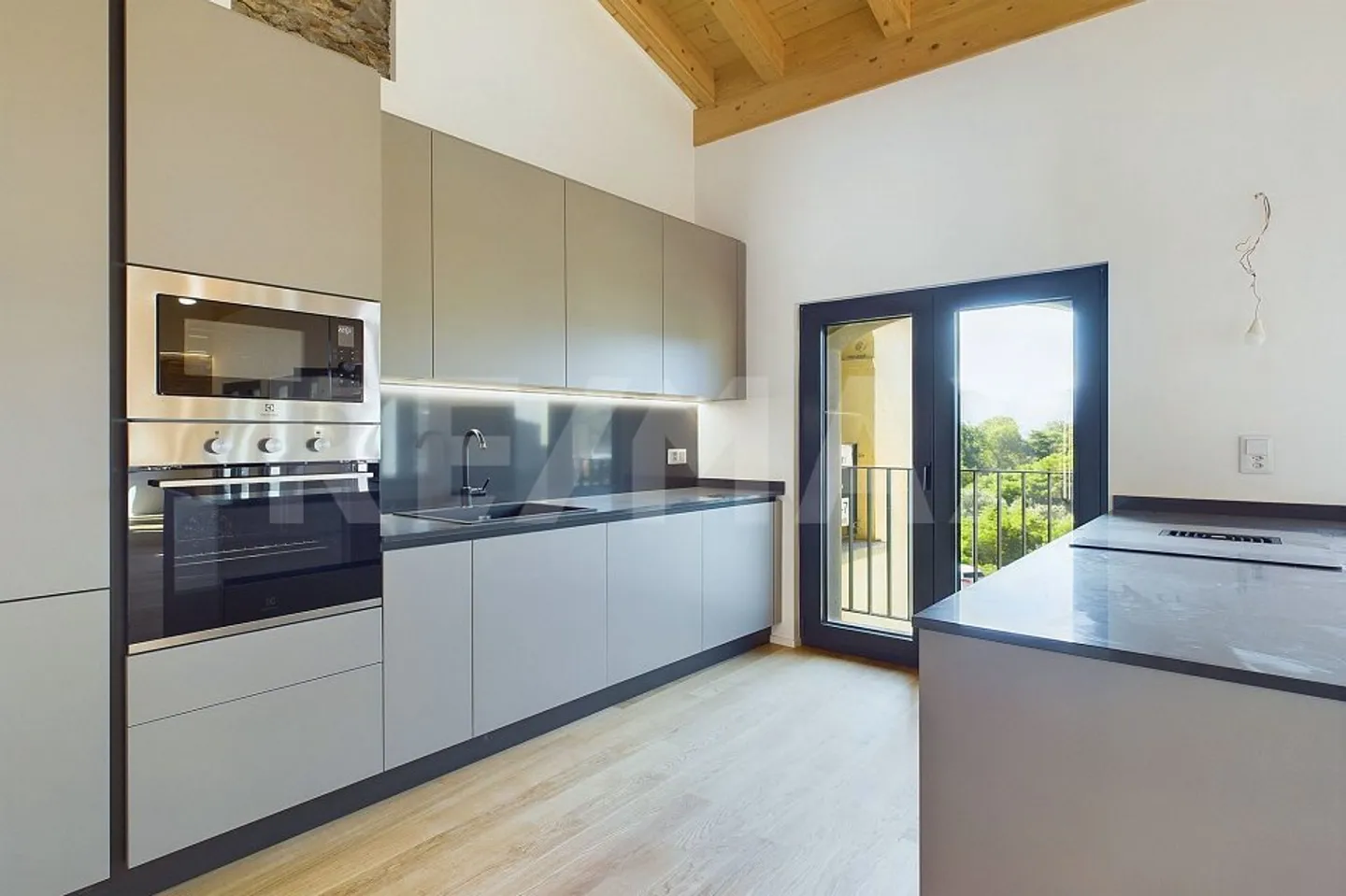 Apartment for sale - Photo 12 of 13