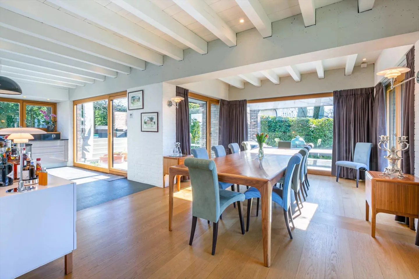 Exklusiv! Architekten-Villa mit Seeblick - Foto 12 von 13