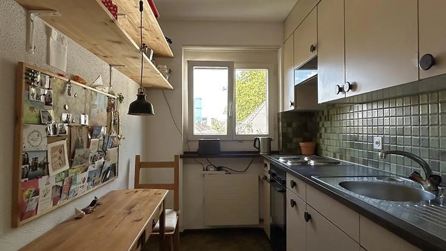 3 ROOM APARTMENT IN ZURICH - DISTRICT 4 AUSSERSIHL, FURNISHED, TEMPORARY - Photo 3 of 6