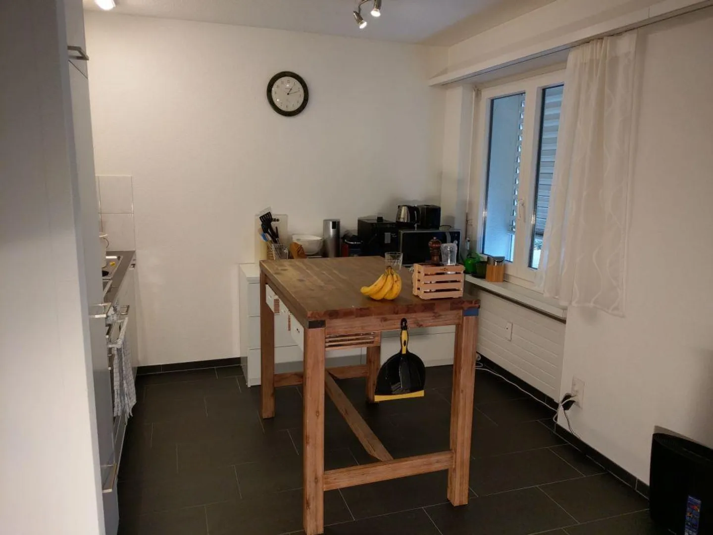 Beautiful ground floor apartment - Photo 4 of 14