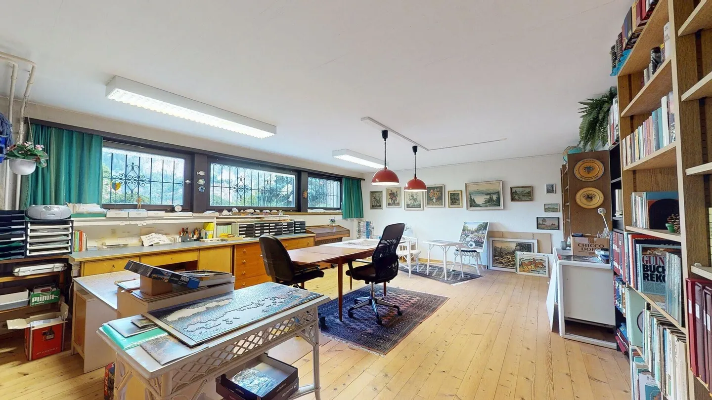 Spacious 6.5-room single-family house with generous garden at Heinzenberg - Photo 10 of 19