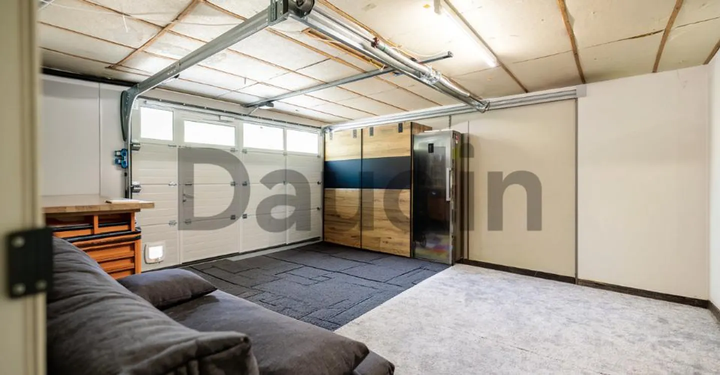 Reihenhaus mit 5,5 Zimmern in einer grünen Umgebung - Foto 7 von 7