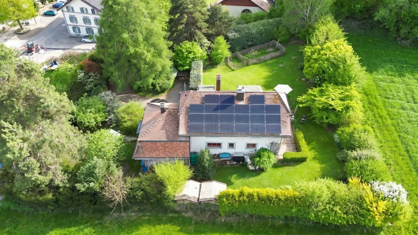 Einzelvilla, ländliche Umgebung, elegant - Foto 2 von 13