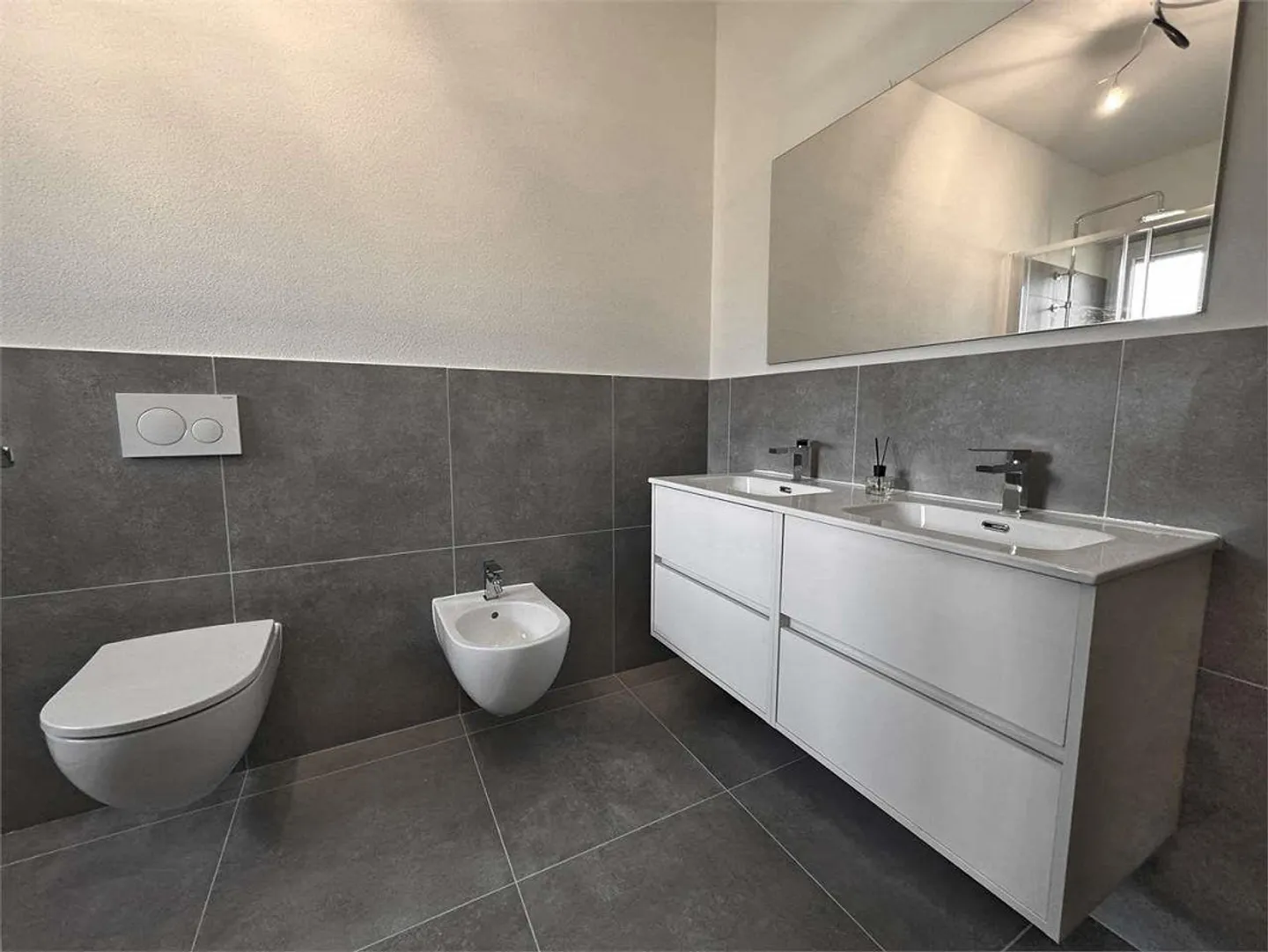 4.5 locali completamente ristrutturato - Foto 7 di 8