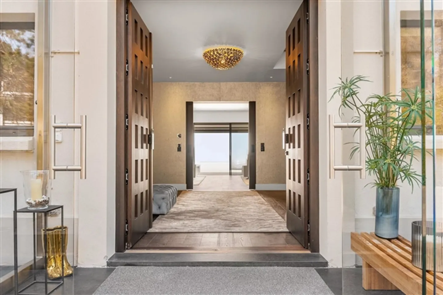 «Wunderschöne zeitgenössische Villa mit Blick auf den Genfersee» - Foto 3 von 10