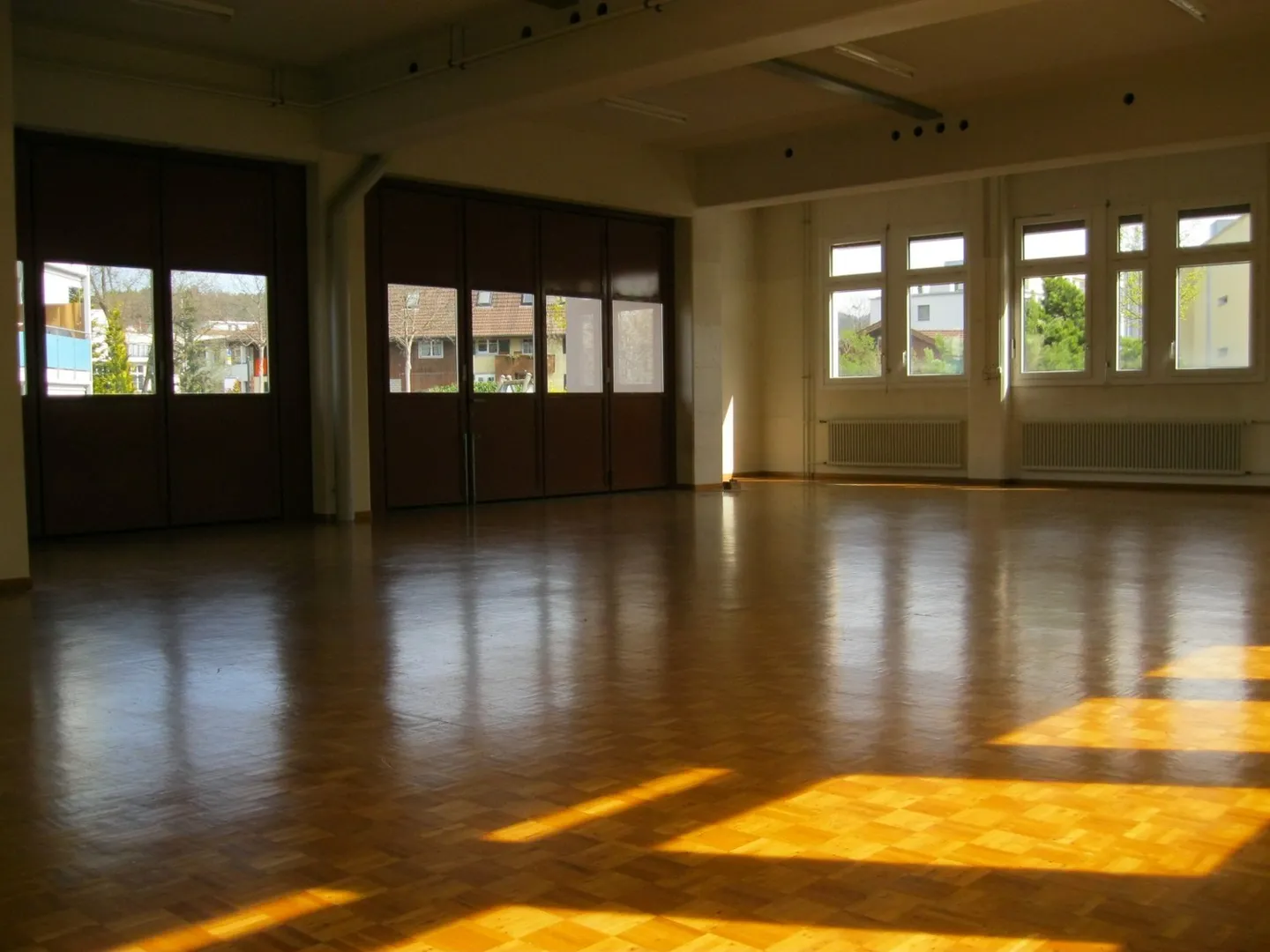 Commercial space with ramp - from 01.10.2024 or by arrangement - Photo 3 of 4