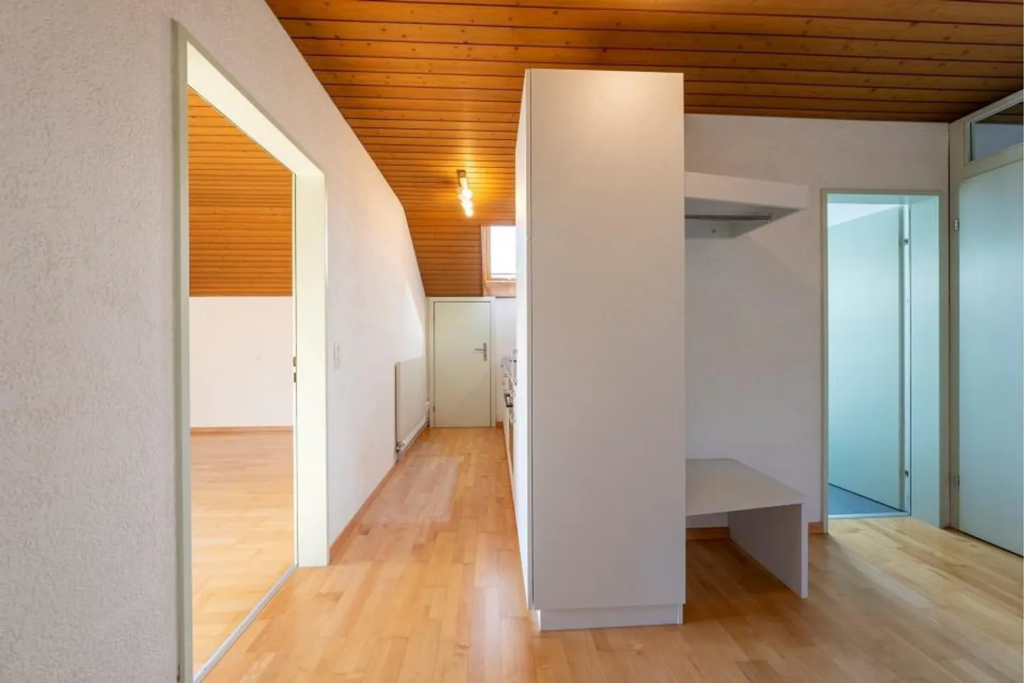 Appartamento 3 camere accogliente e tranquillo in una casa unifamiliare - Foto 10 di 13