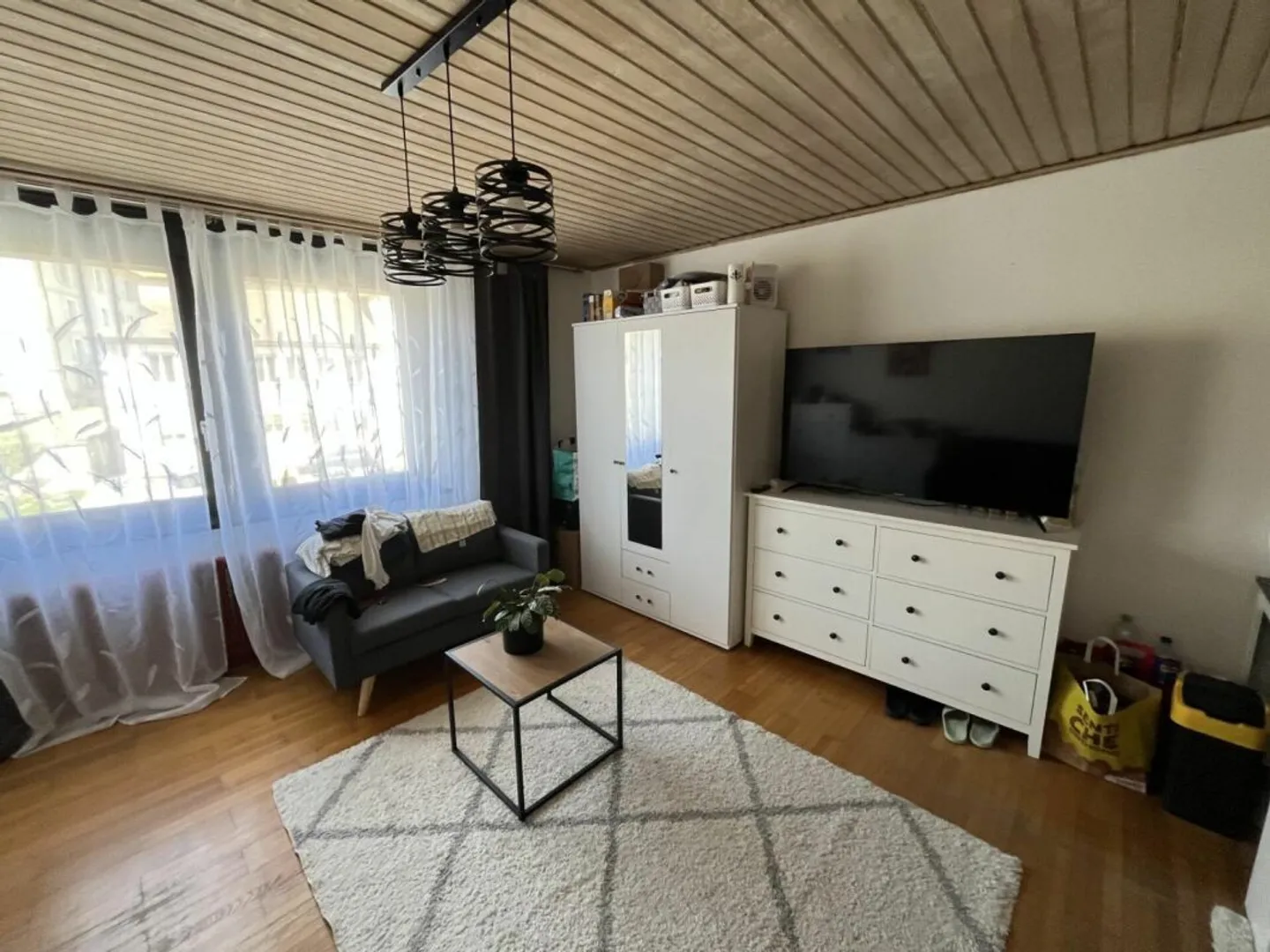 Bellissima casa bifamiliare completamente ristrutturata - Foto 2 di 2