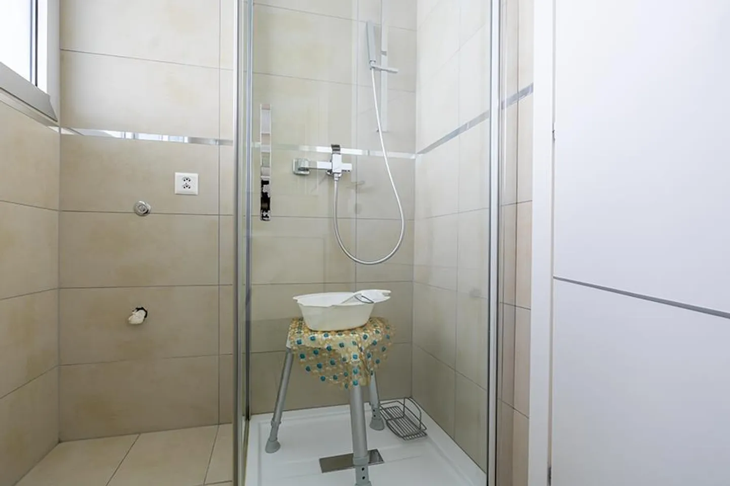 ELEGANTE 3.5 CON GIARDINO A VIGANELLO - Foto 10 di 17