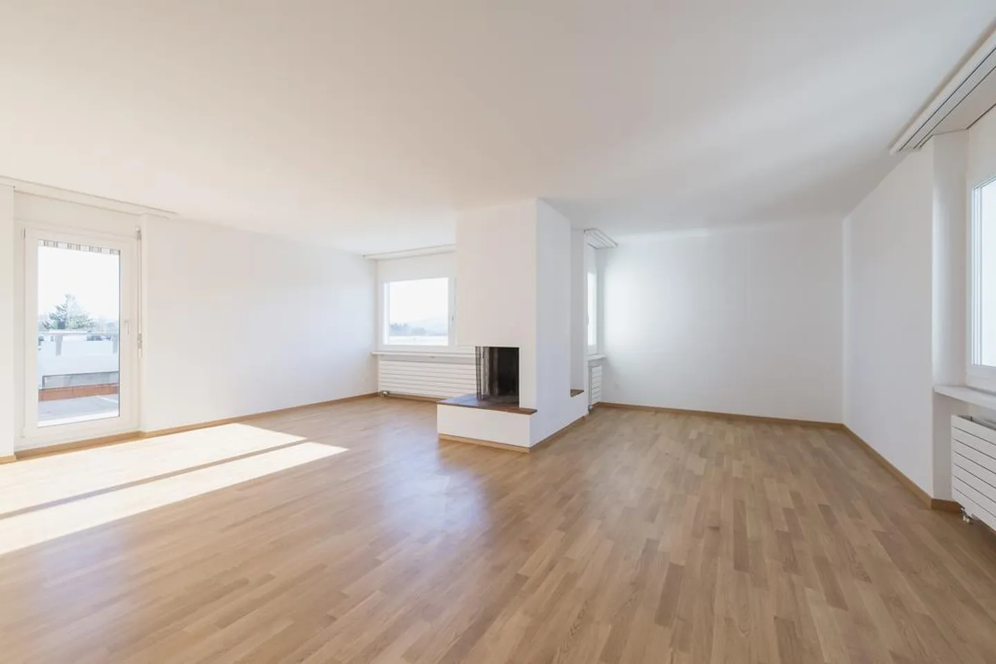 4 1/2-Zimmerattikawohnung - Foto 2 von 6