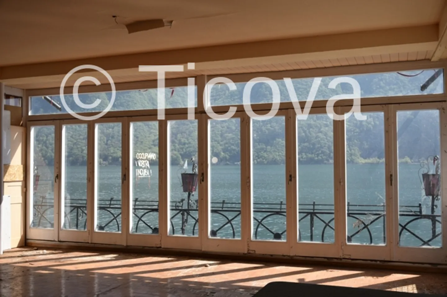 Propriété d'investissement au bord du lac - Photo 7 sur 13