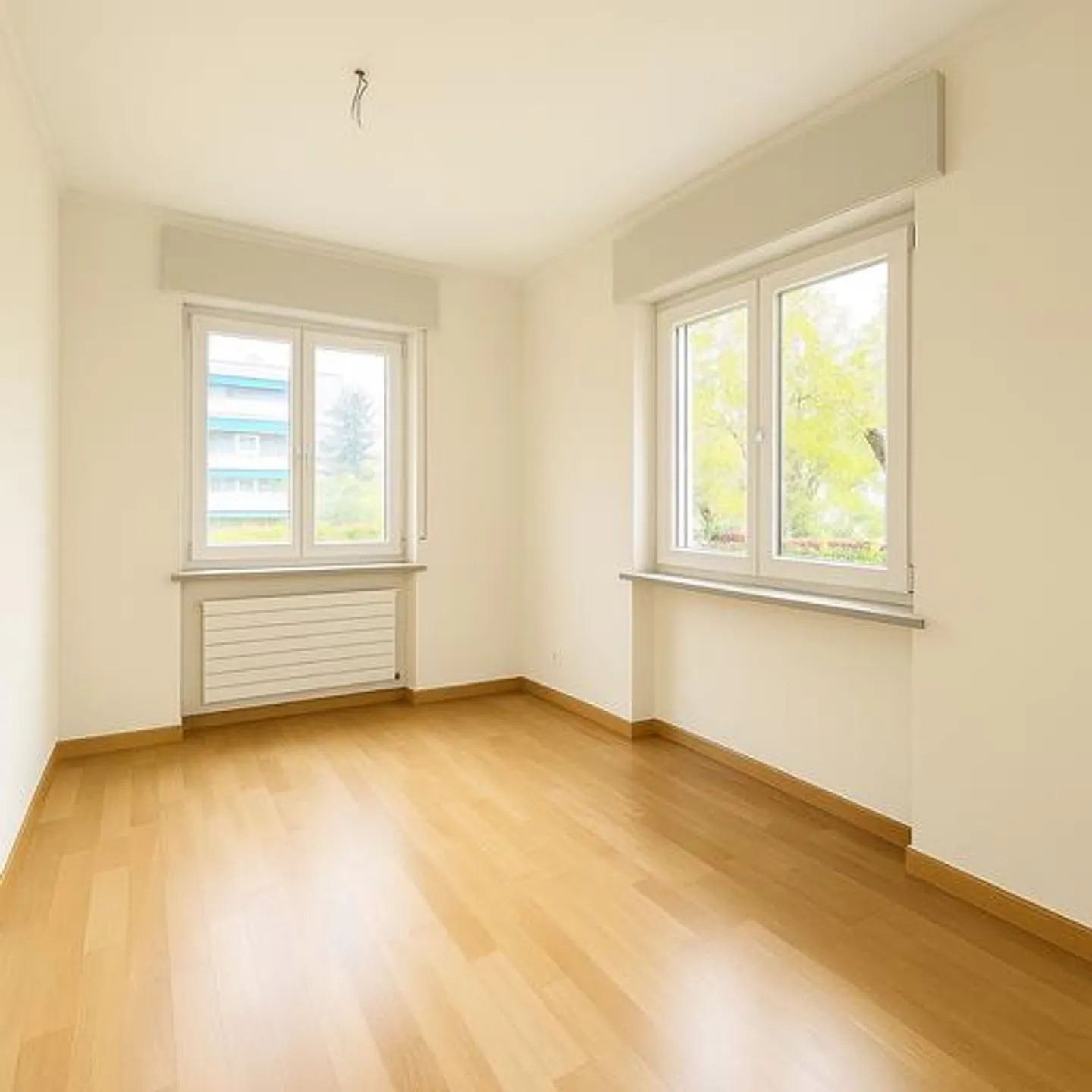 Appartamento moderno di 4,5 locali con garage a Chiasso 🚆 A soli 25 m - Foto 4 di 8