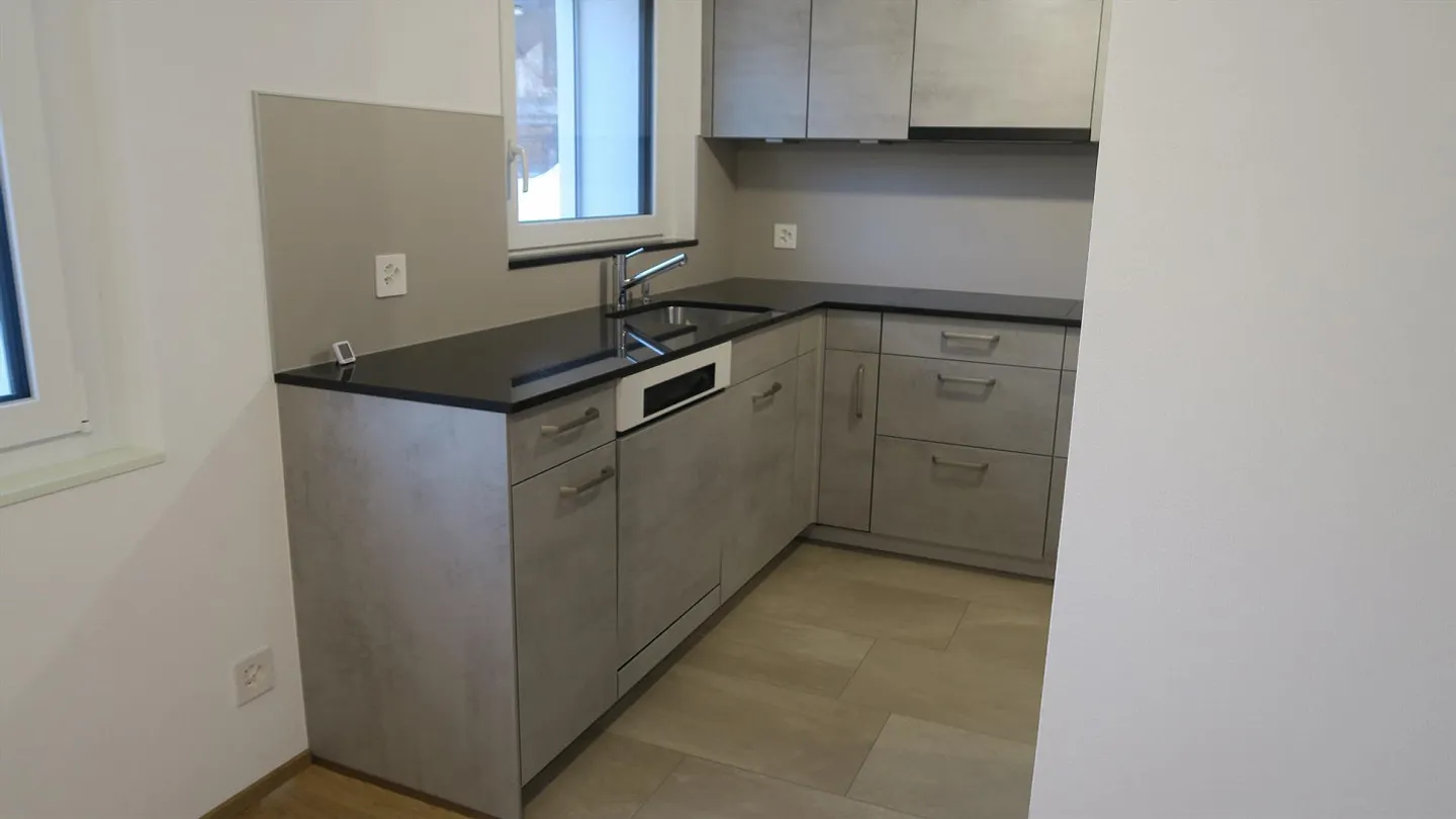 Appartement 4.5 pièces dans une maison bifamiliale avec espace jardin, ZEV - Photo 5 sur 24