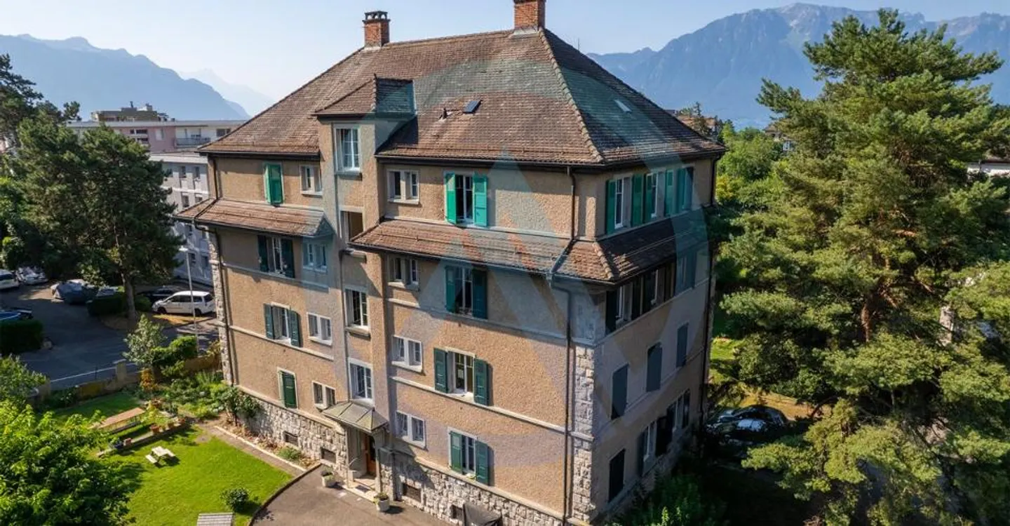 Exceptional Yield Building - La Tour-de-Peilz - Photo 2 of 11
