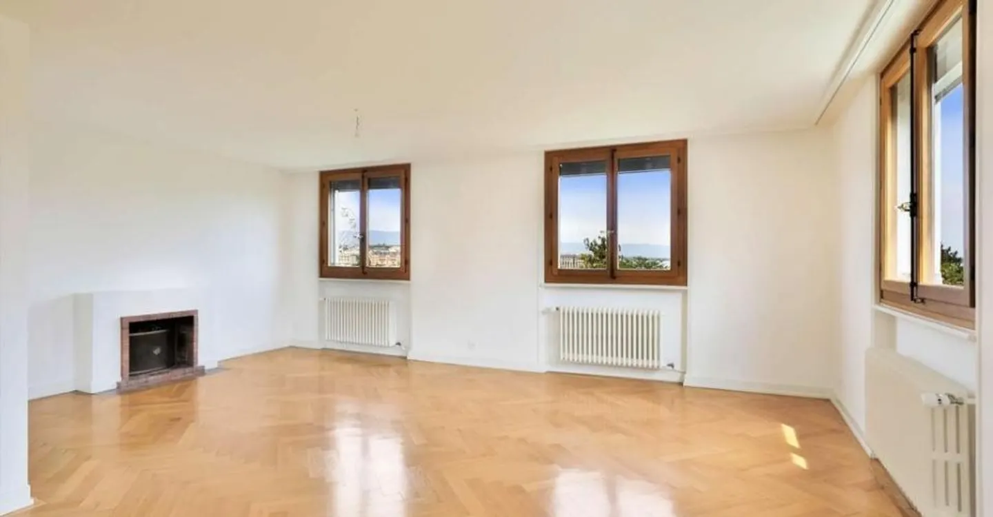 Appartement d'exception avec vue - Photo 3 sur 7