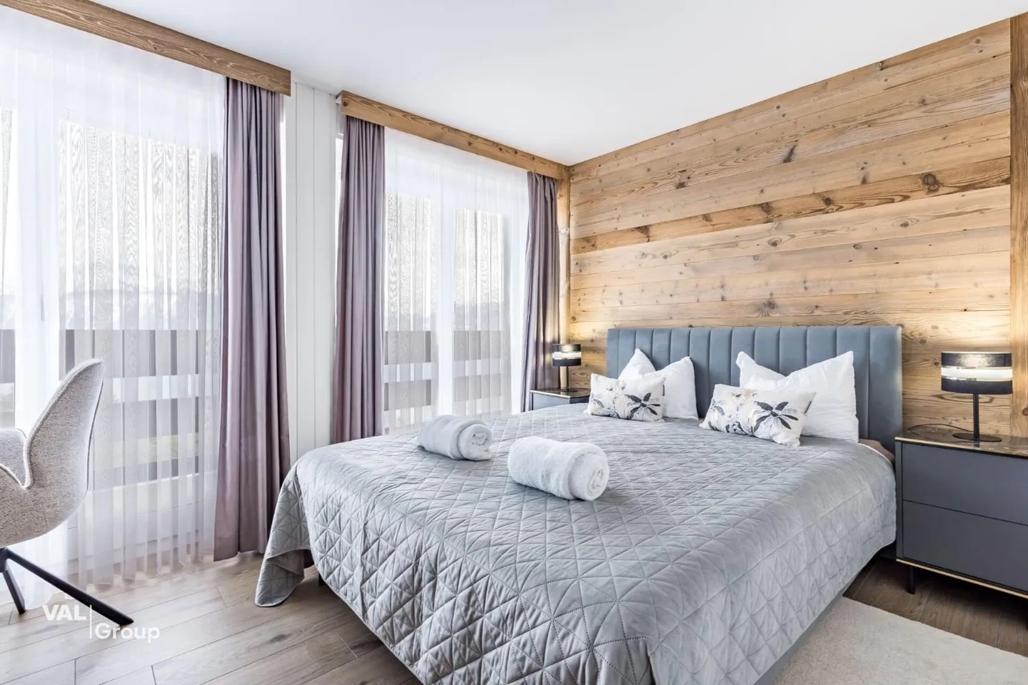 Modern Apartment with Alpine Ambiance - Photo 6 of 13