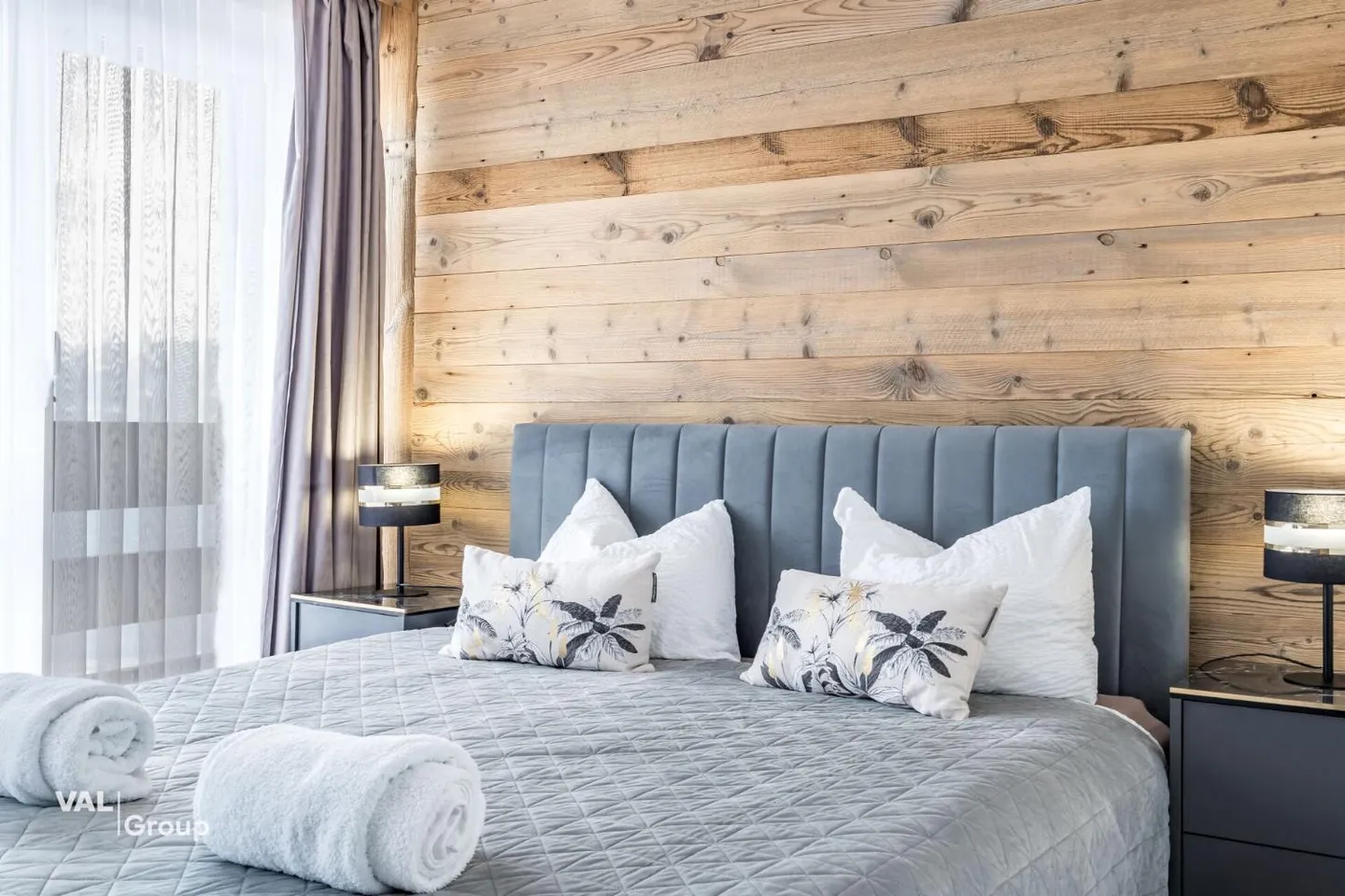 Modern Apartment with Alpine Ambiance - Photo 7 of 13