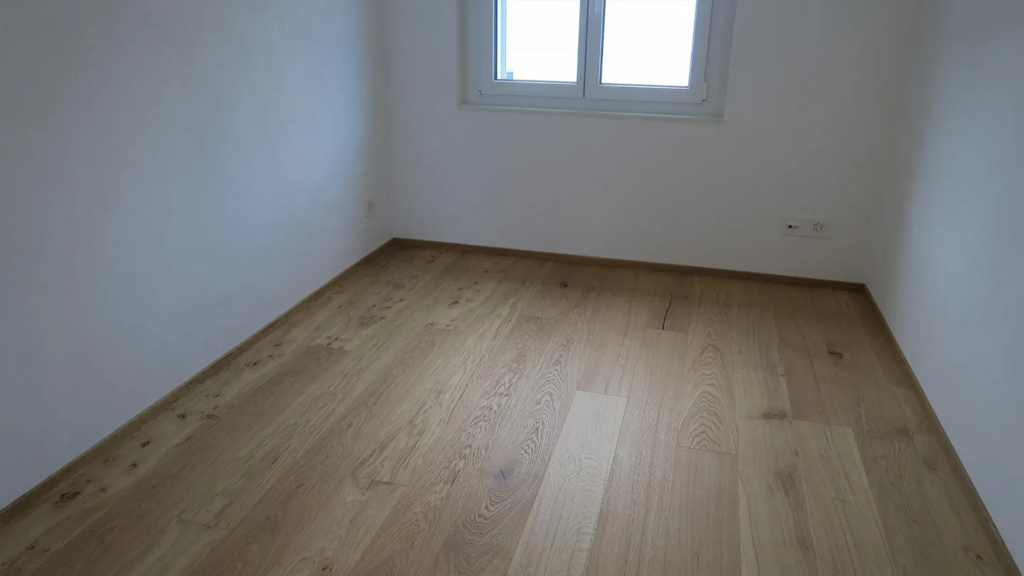 Appartement 4.5 pièces dans une maison bifamiliale avec espace jardin, ZEV - Photo 11 sur 24