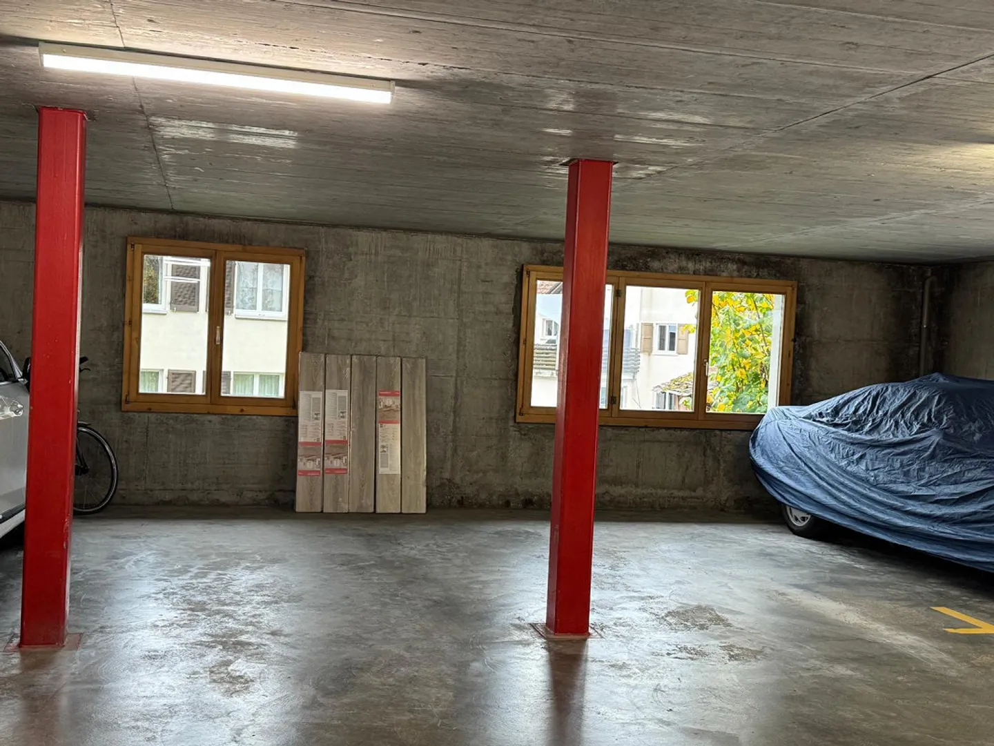 Ampio appartamento di 4,5 stanze con 2 posti auto e stanza aggiuntiva riscaldata - Foto 16 di 18